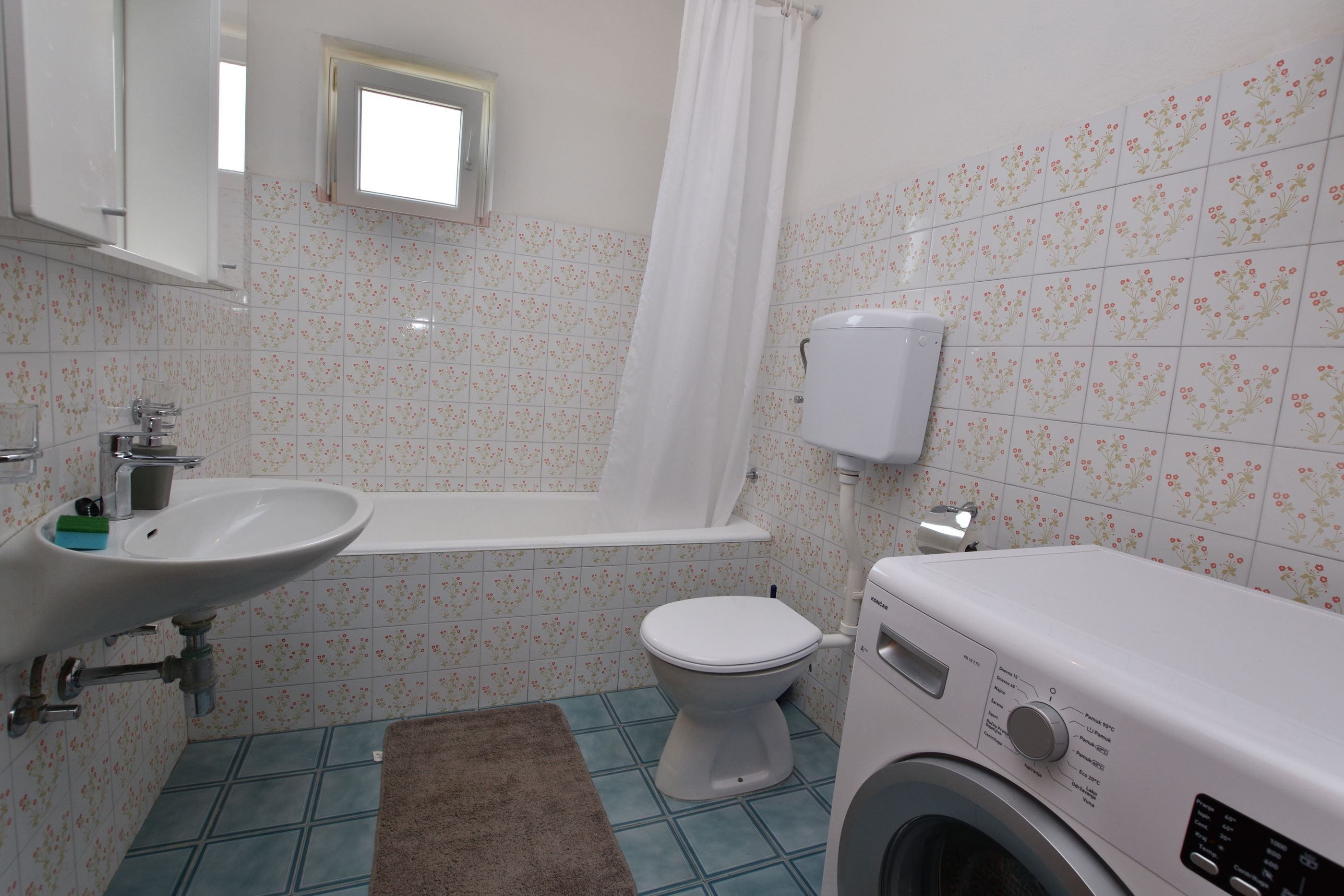 Apartments Jere Proto 15481-A2