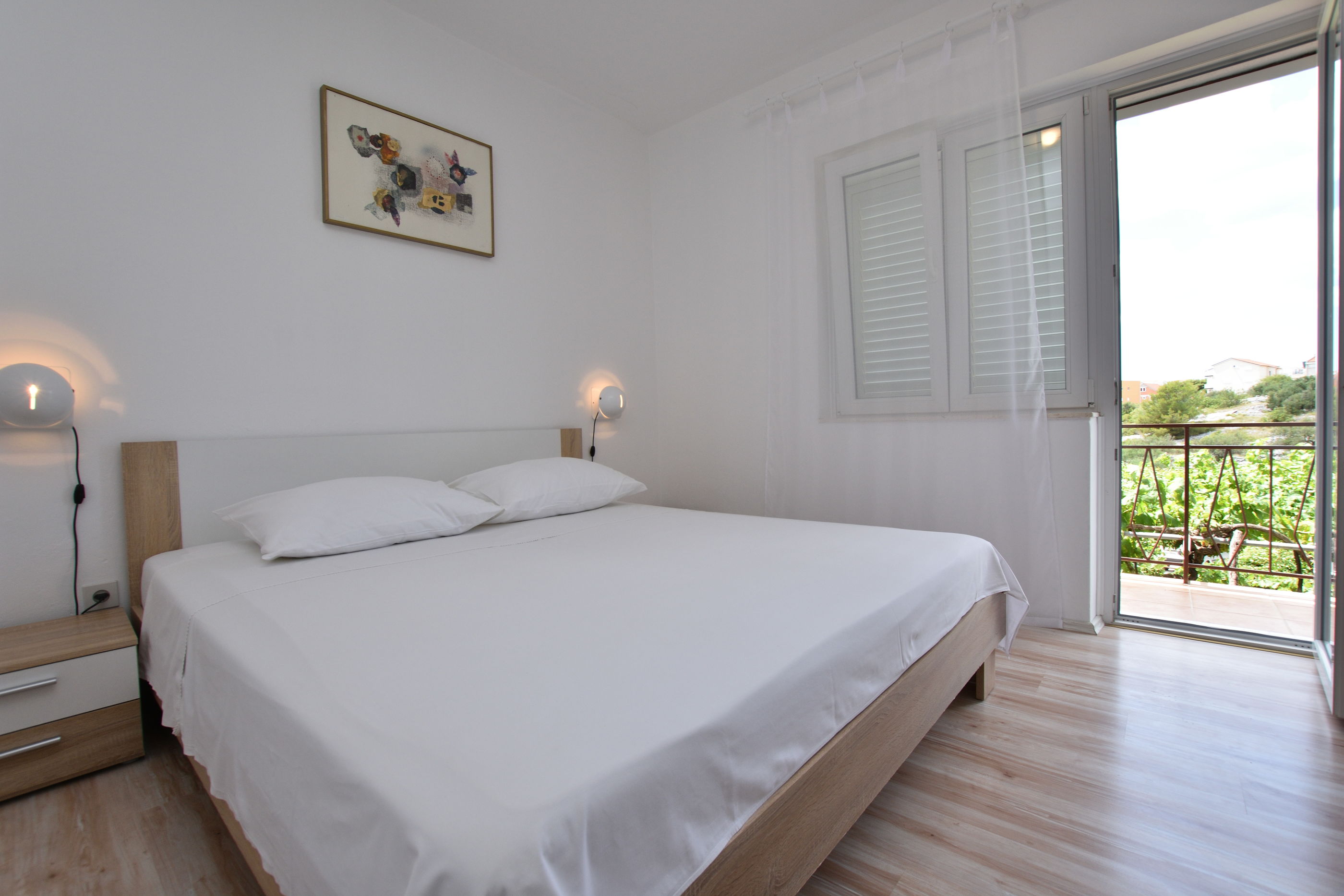 Apartments Jere Proto 15481-A1