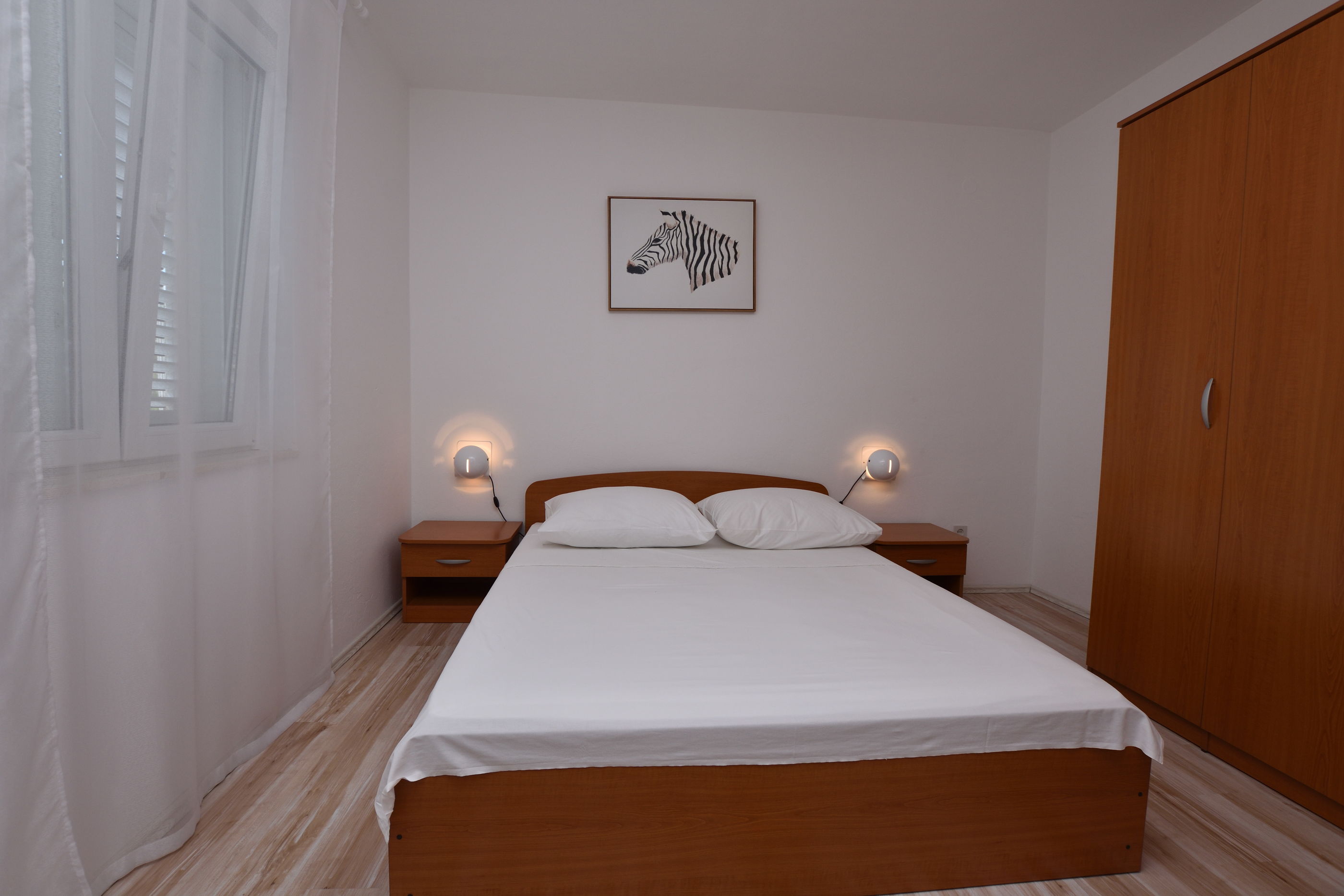 Apartments Jere Proto 15481-A1