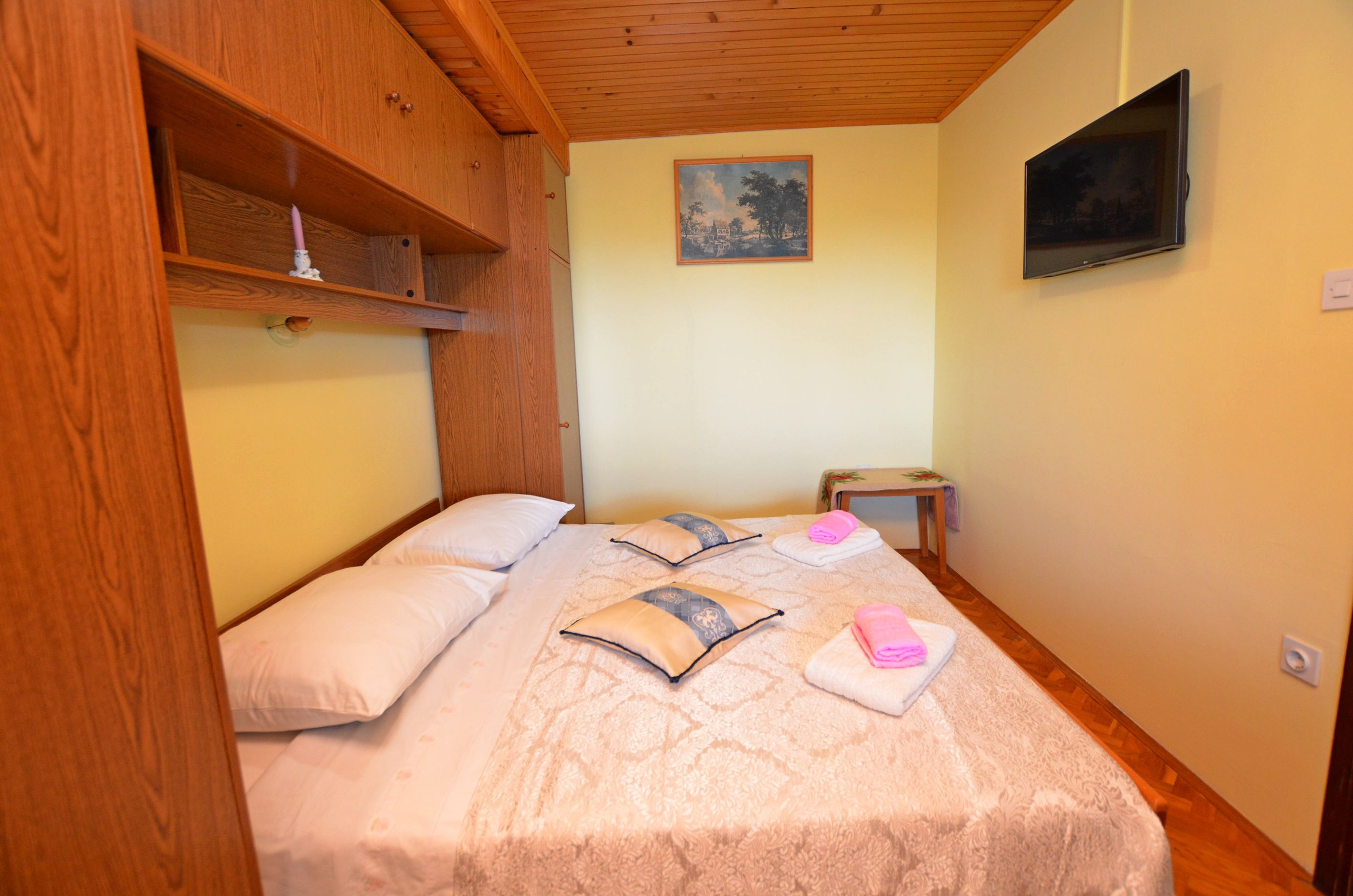 Apartment Slavica 71731-A1