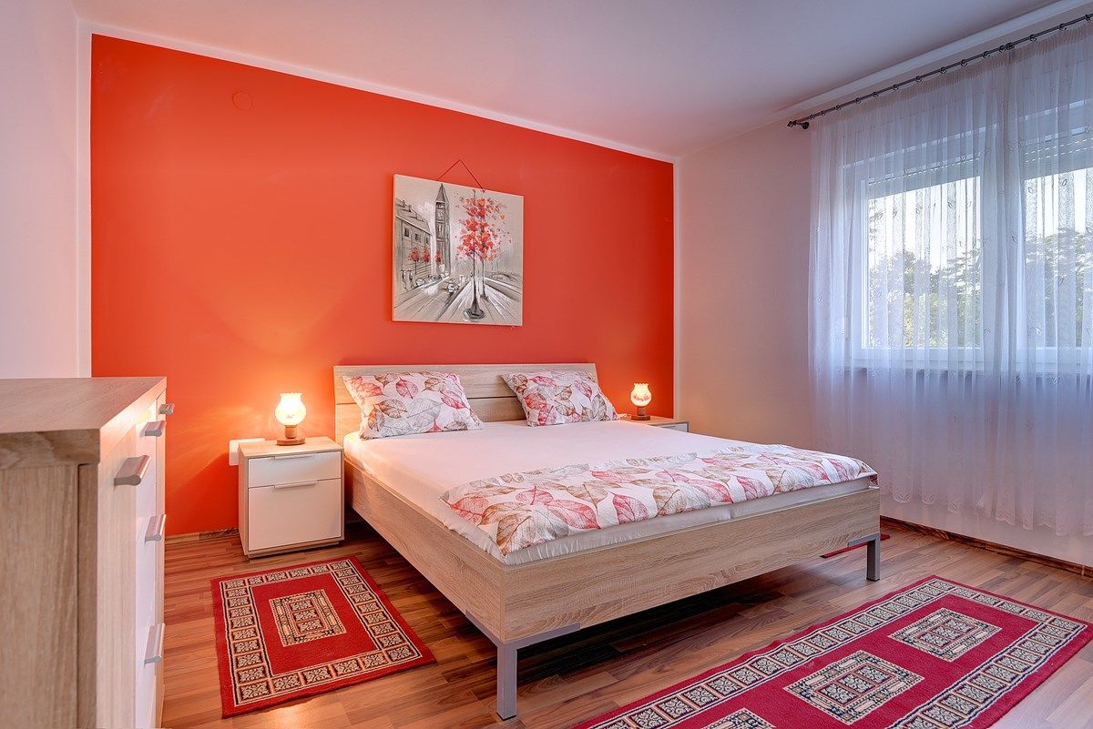 Casa Korpar 16056-A1