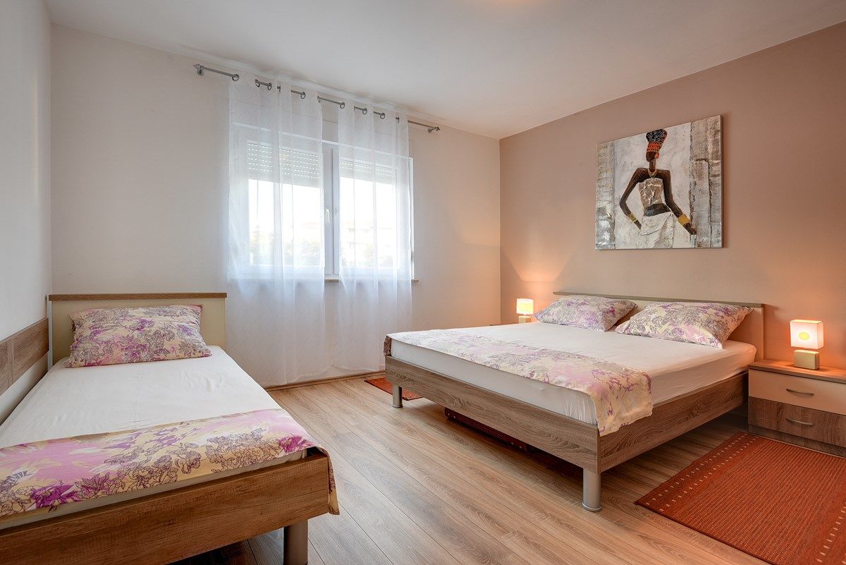 Casa Korpar 16056-A1