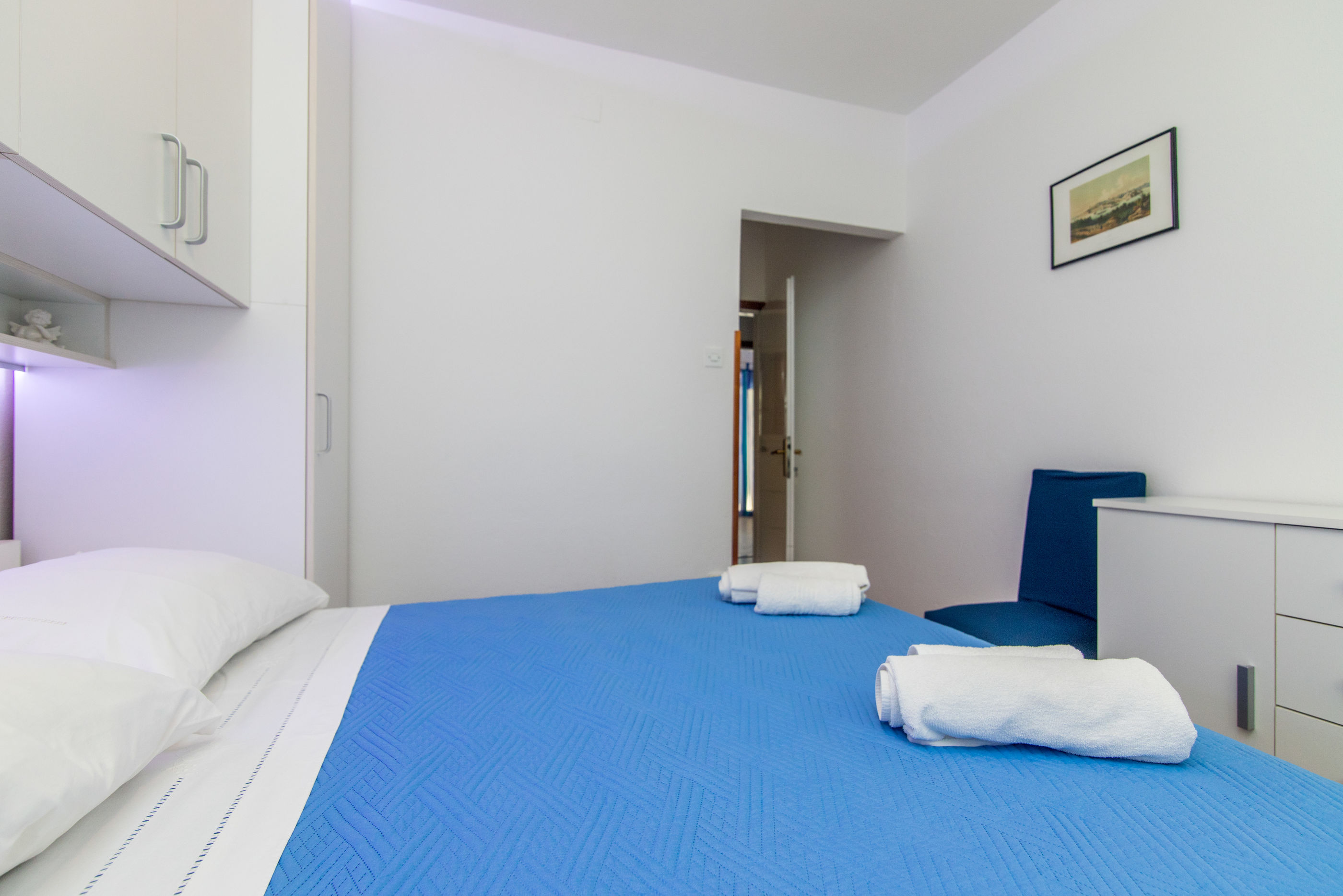 Apartments Jakov 41861-A1