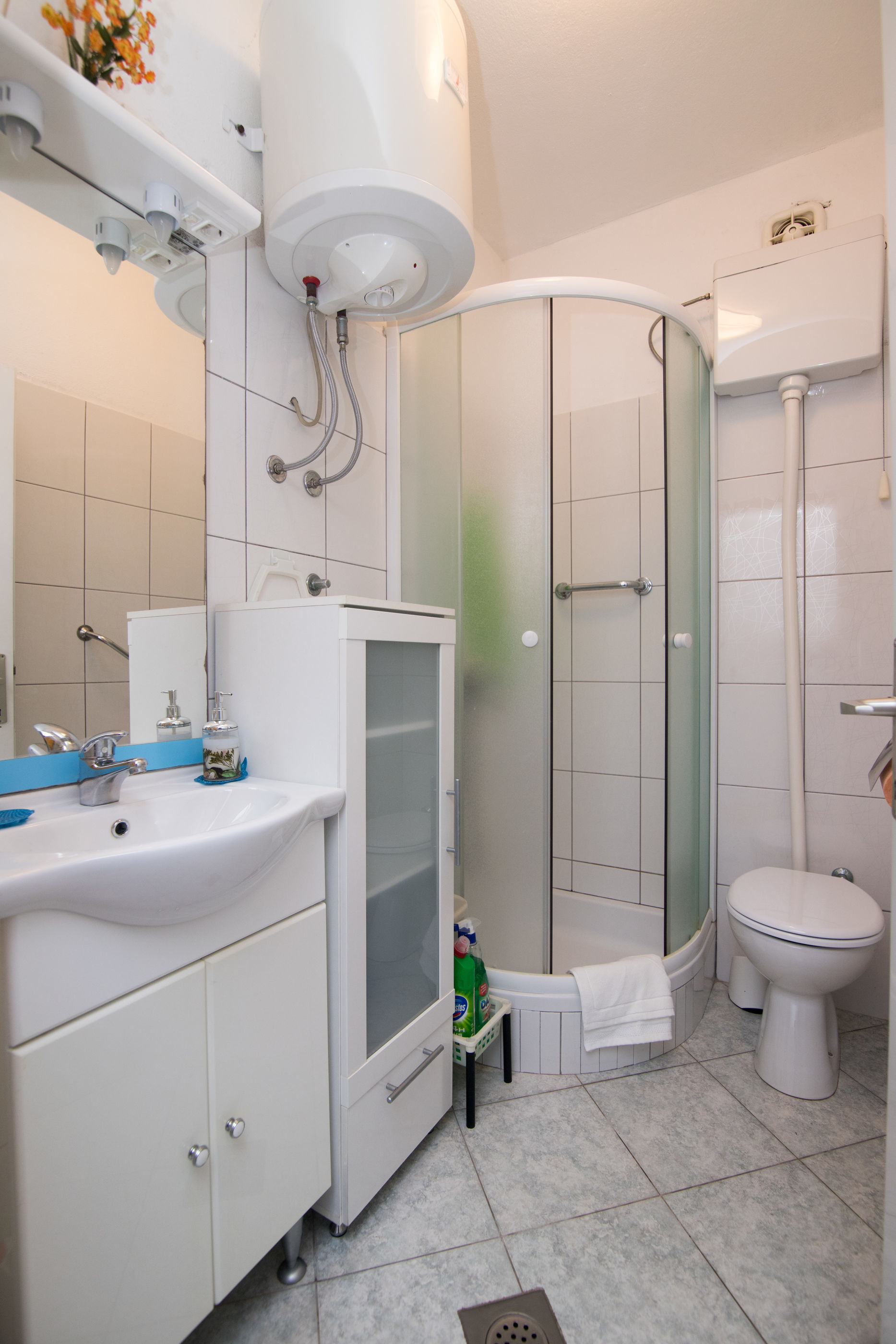 Apartments Jakov 41861-A1