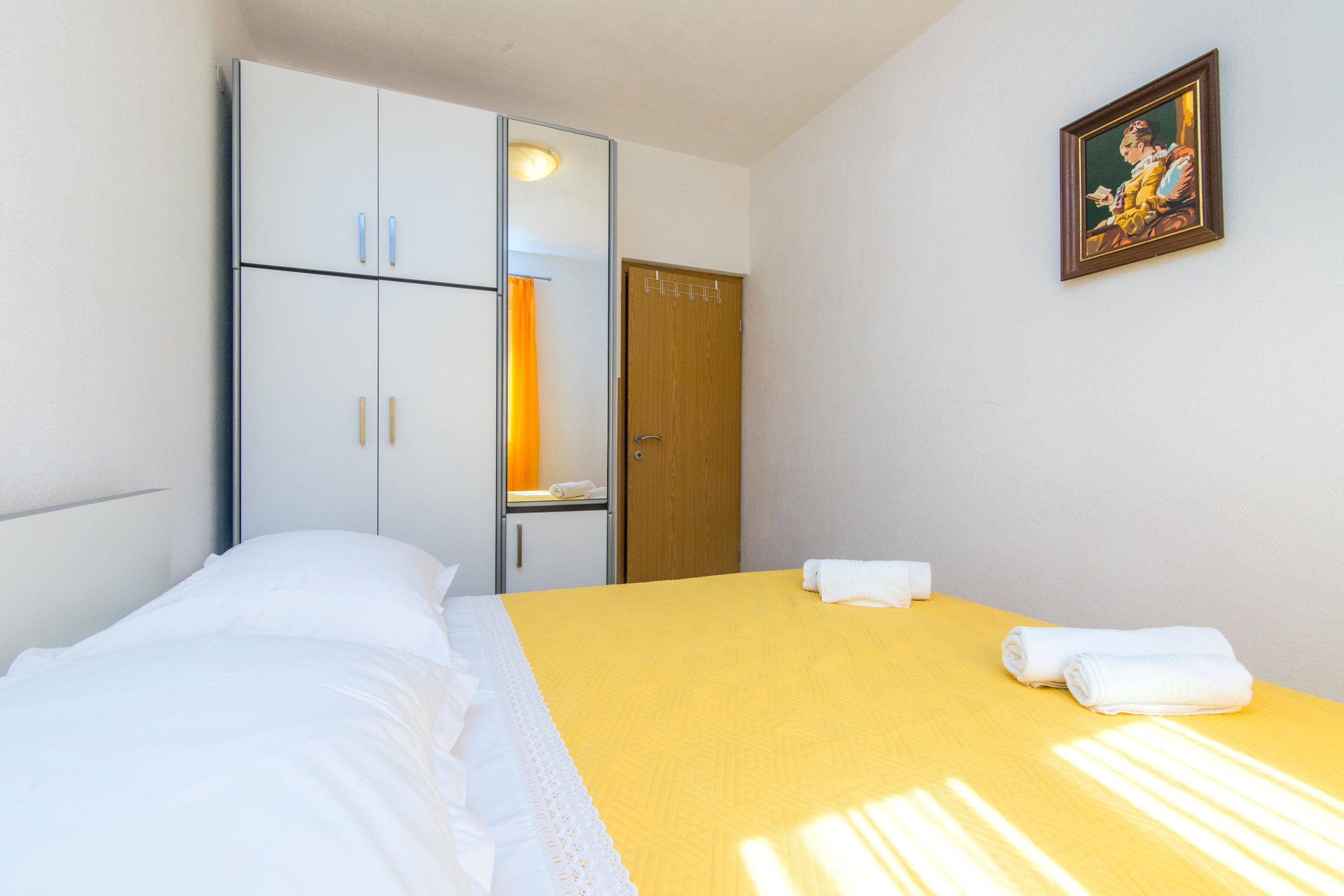 Apartments Jakov 41861-A2