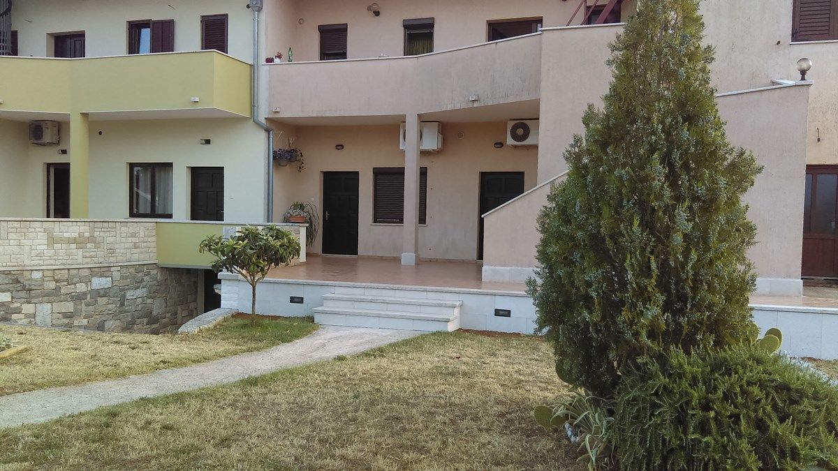 Casa Rossa 16545-A1