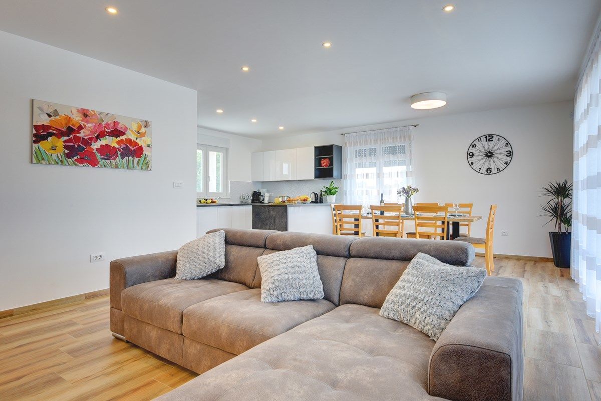 Villa LeMi 74119-K1