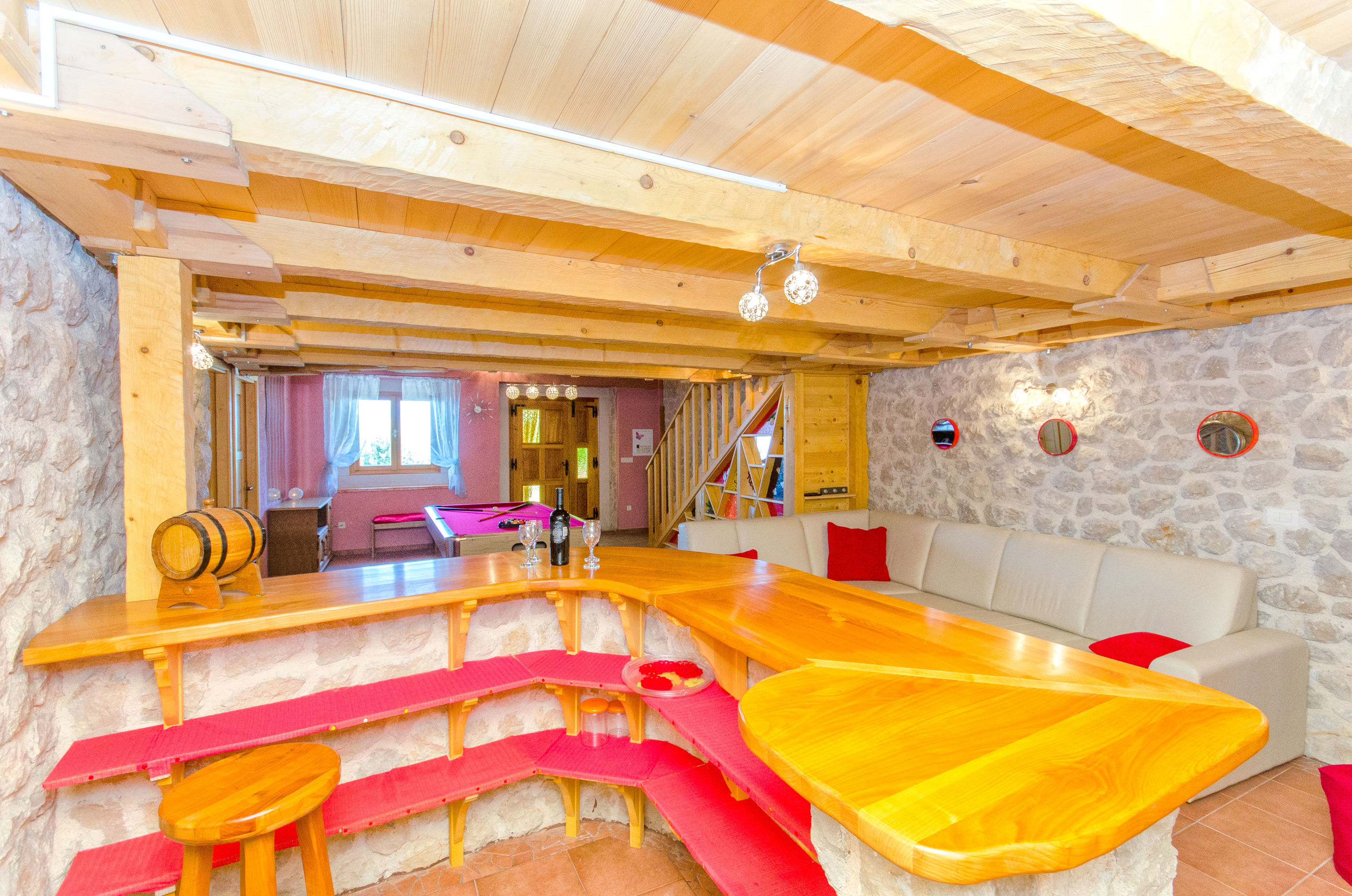 House Srećko 31541-K1