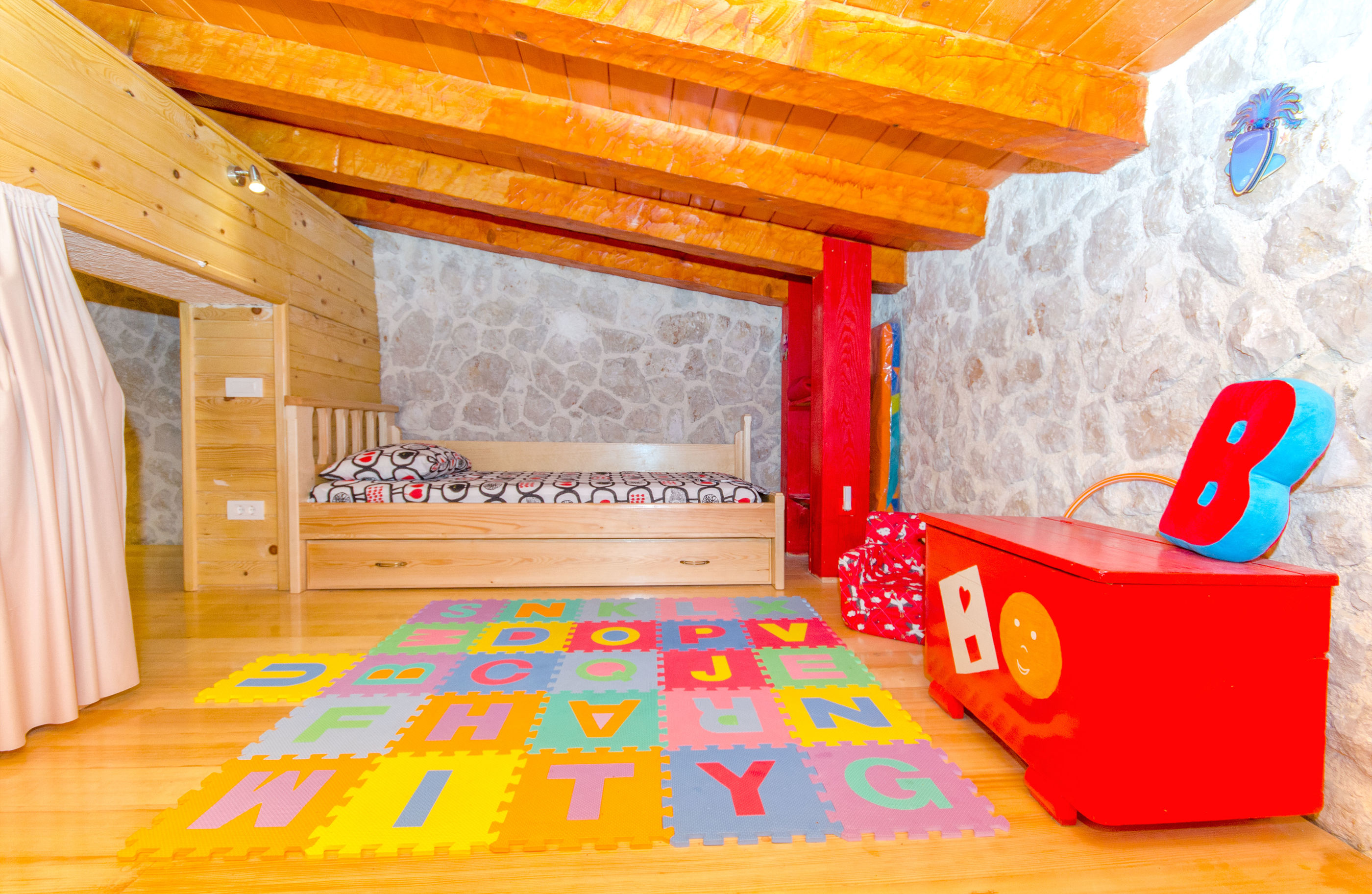House Srećko 31541-K1