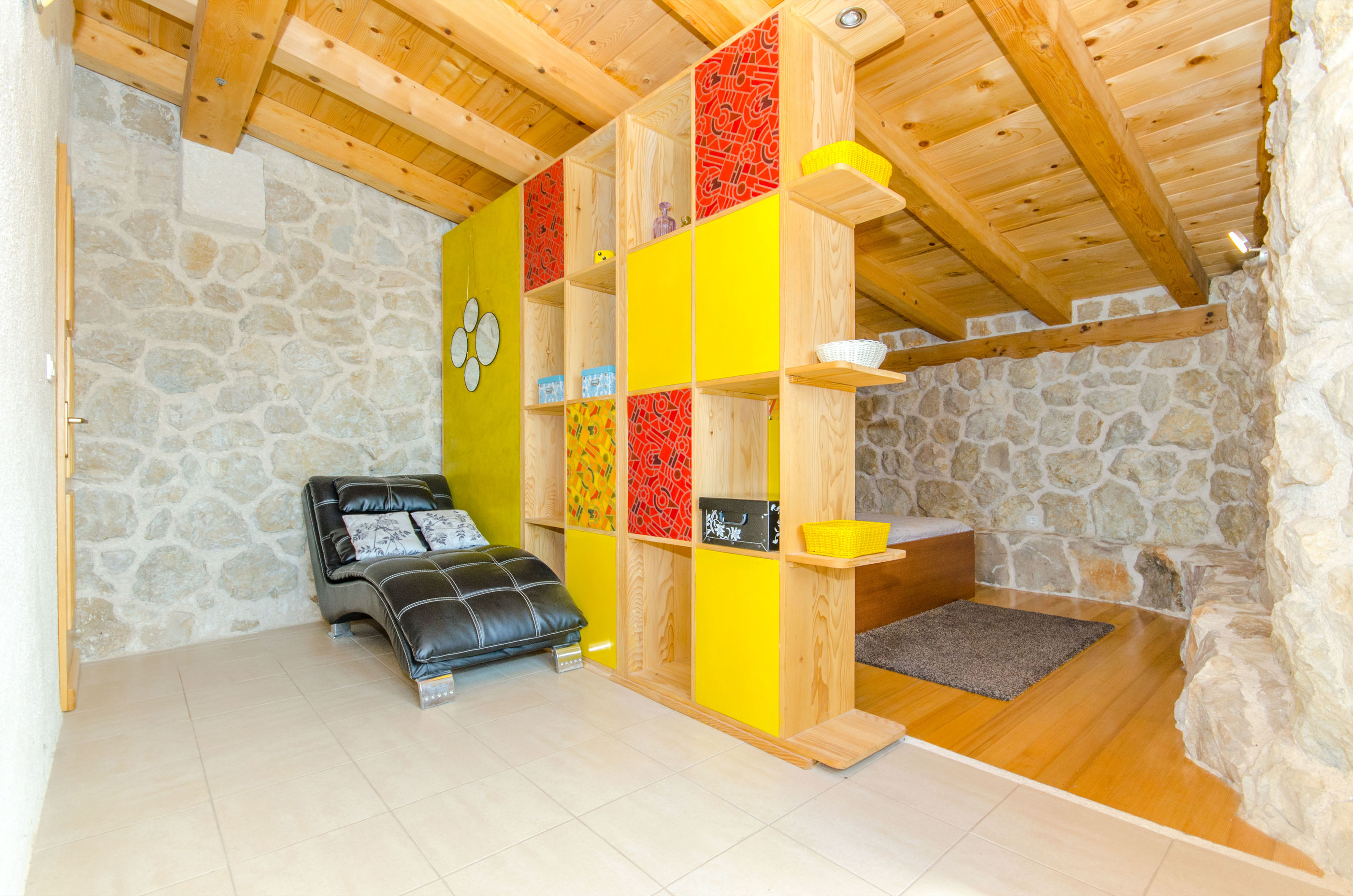House Srećko 31541-K1
