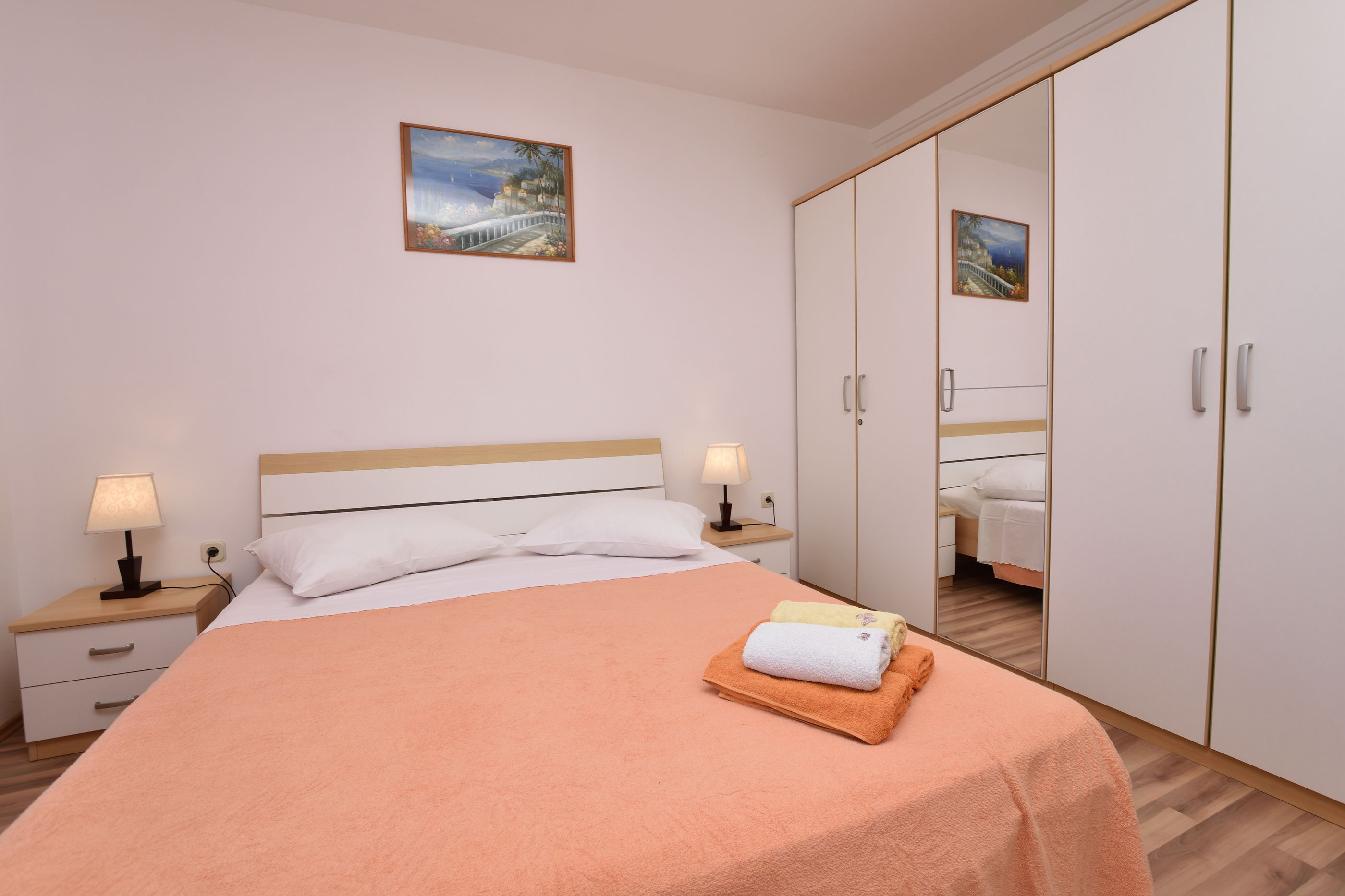 Apartments Brico 40454-A3