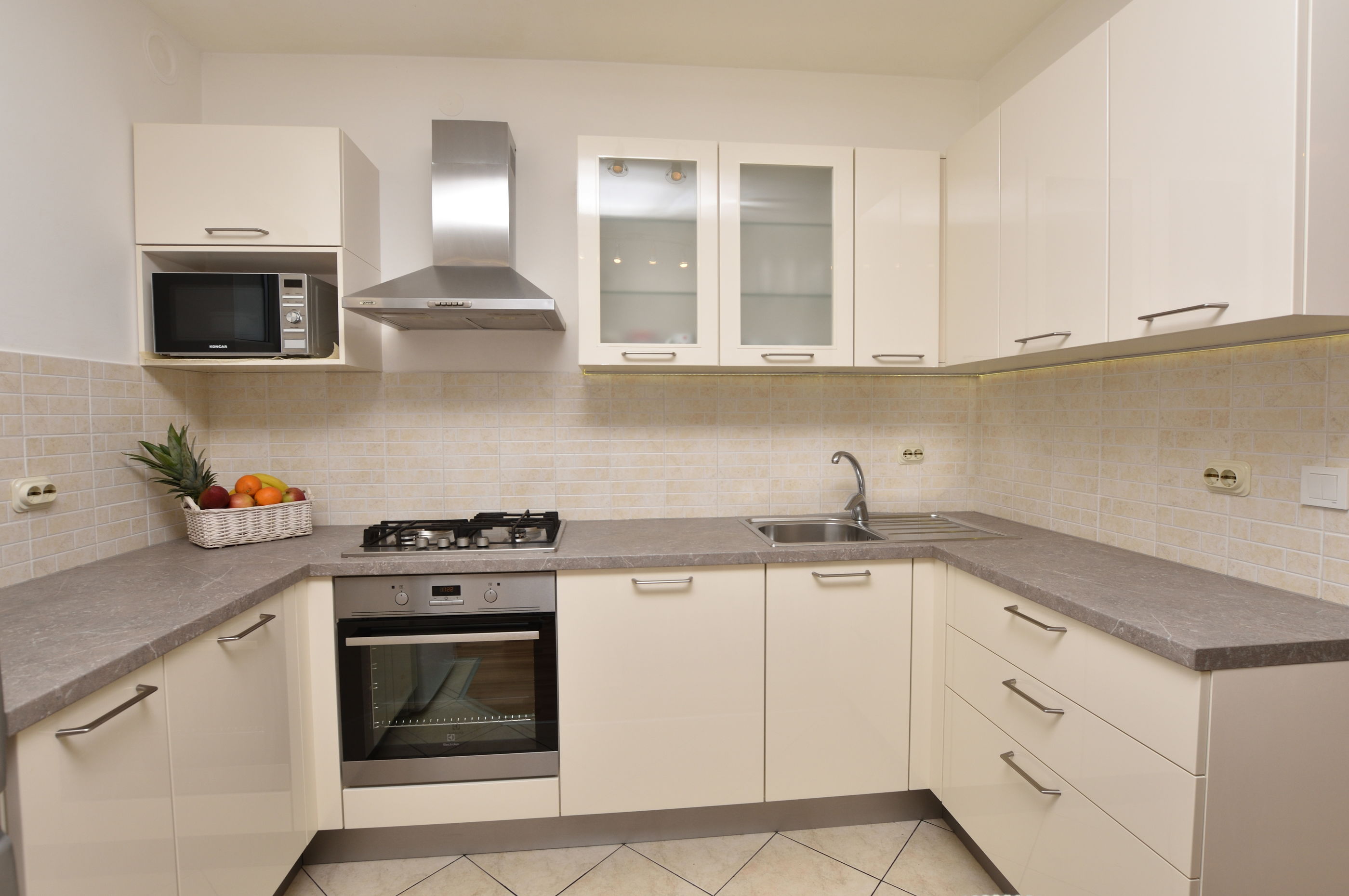 Apartments Brico 40454-A3