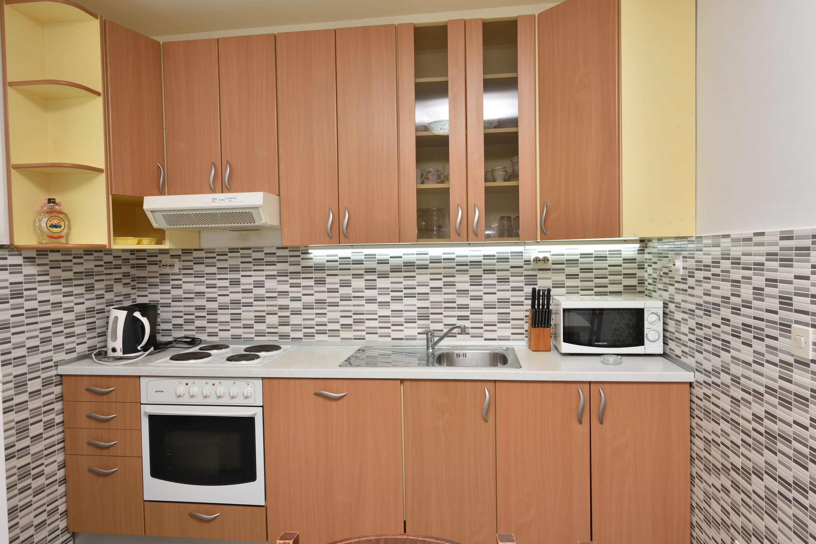 Apartments Brico 40454-A1