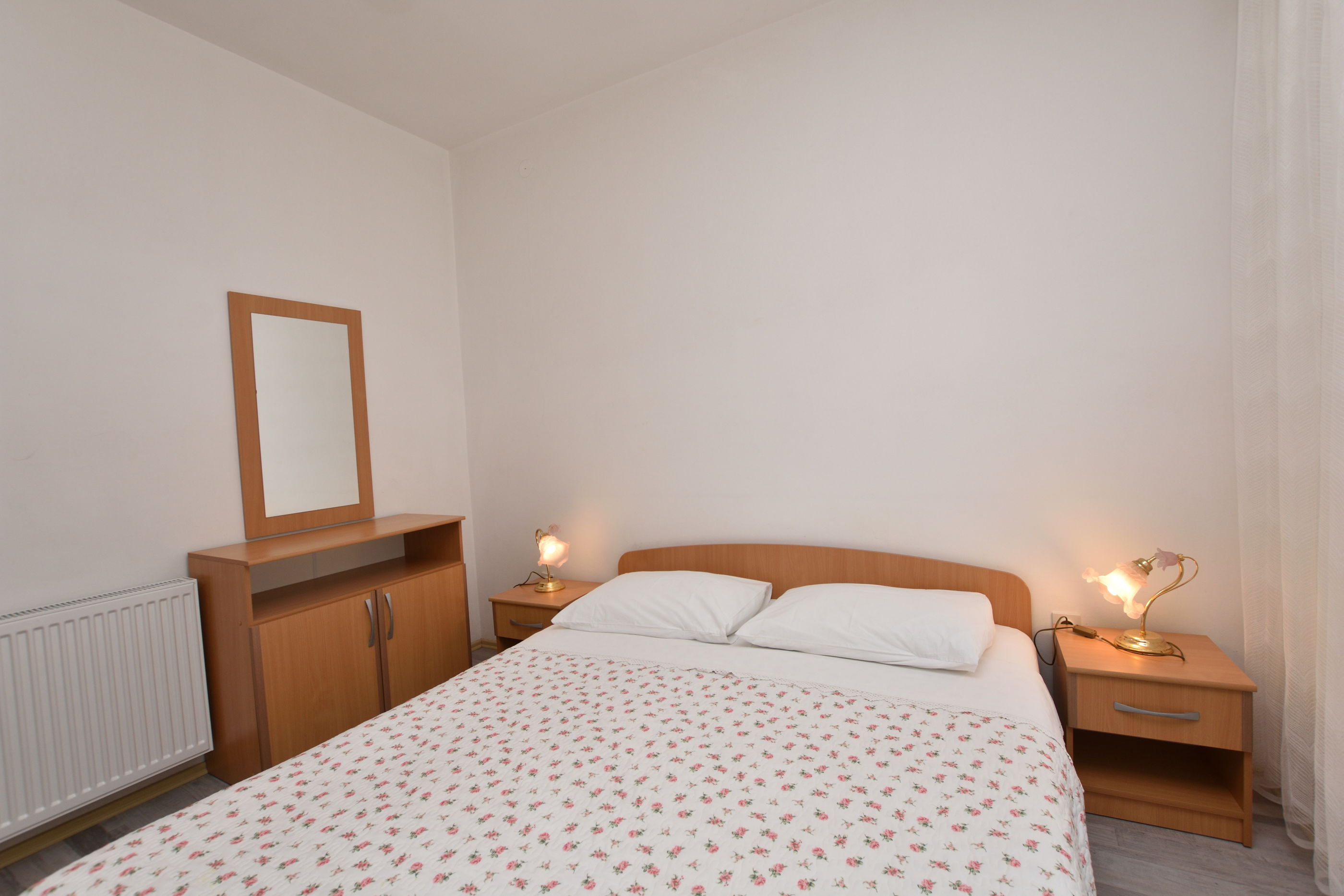 Apartments Brico 40454-A1