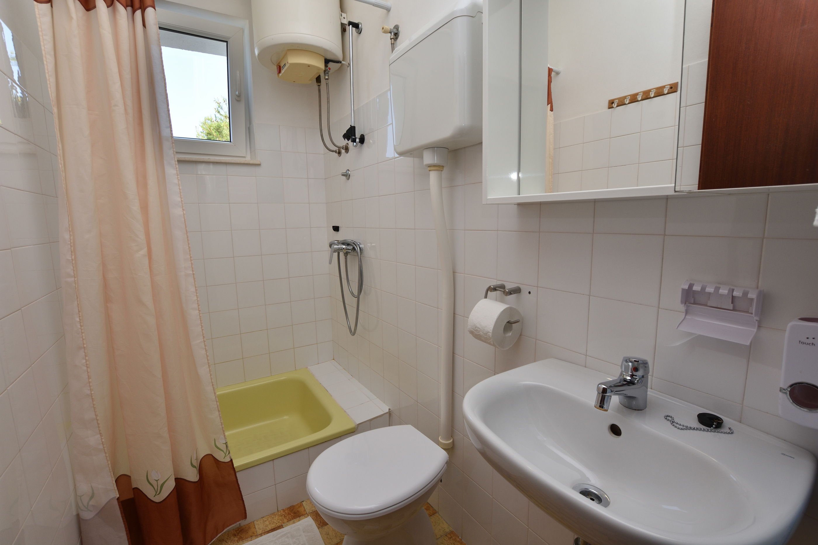 Apartments Brico 40454-A1