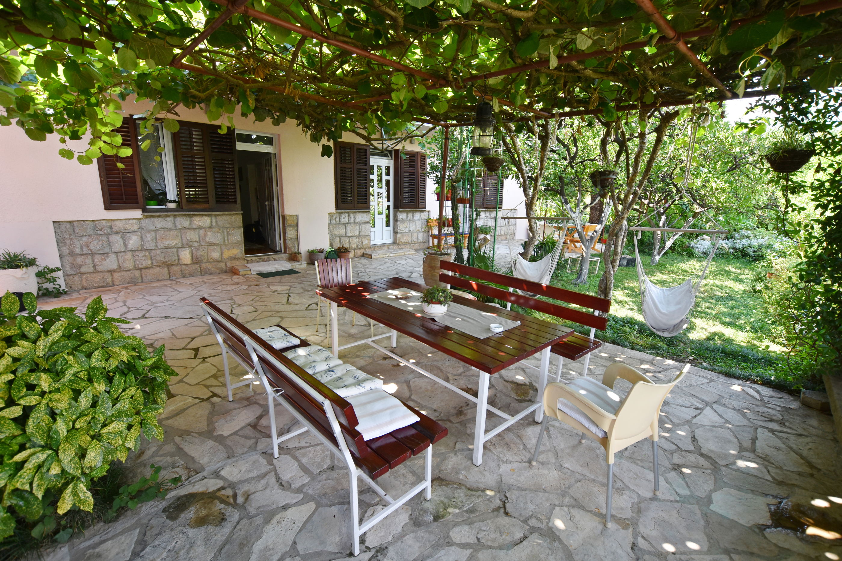 Apartments Ivanović 92981-A2