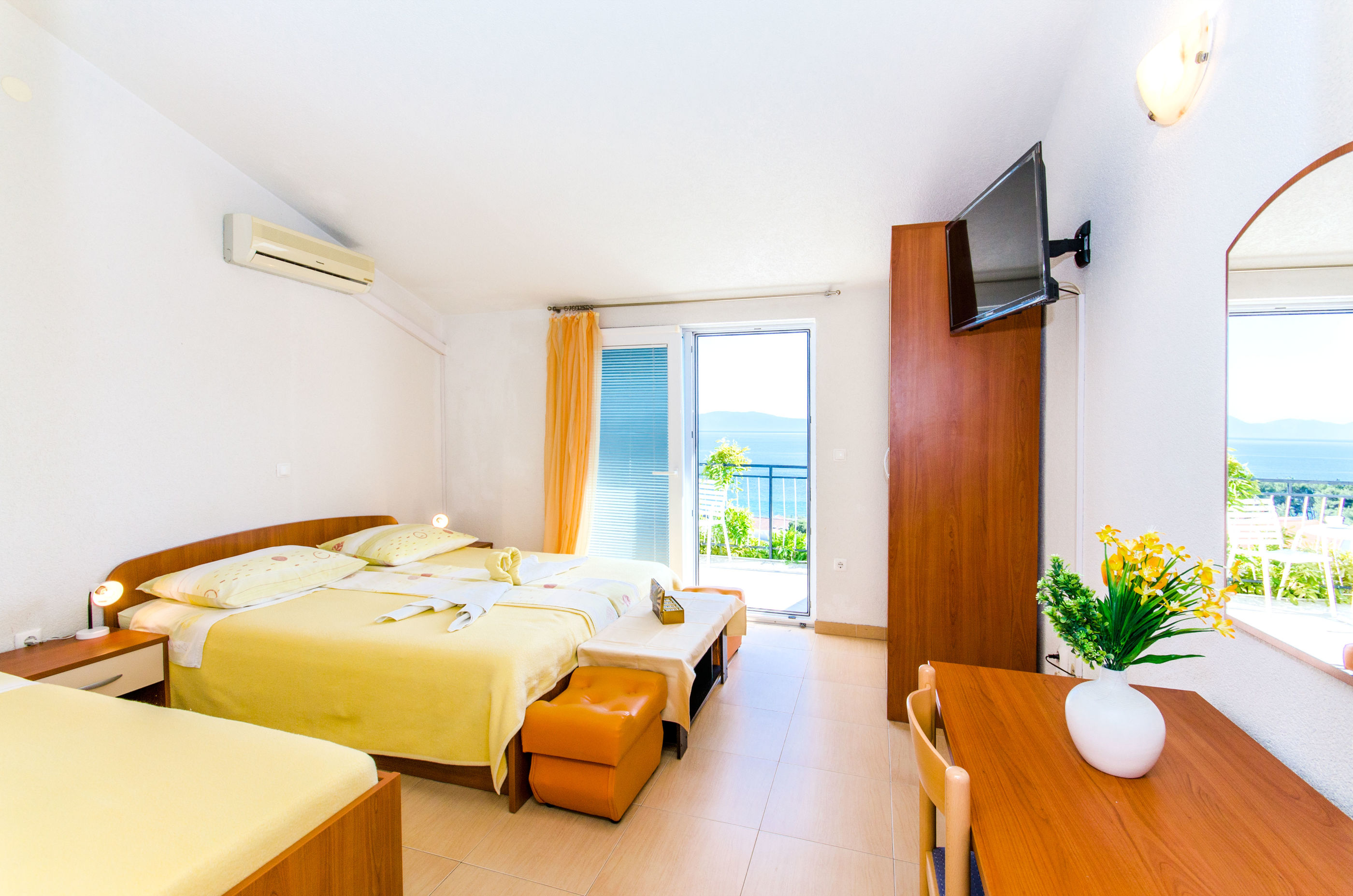 Apartments Joze 41021-A5