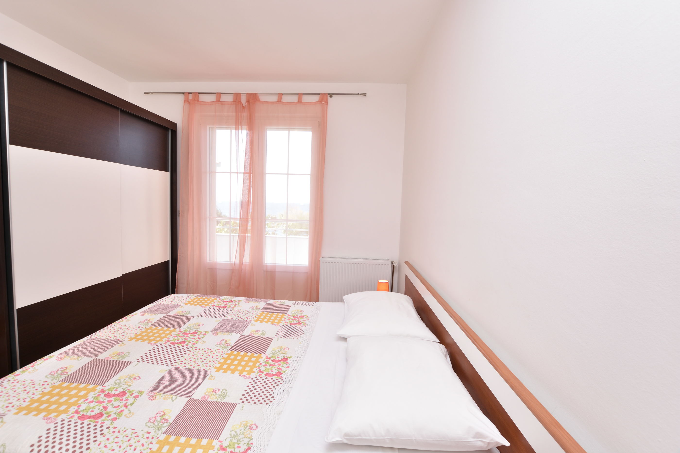 Apartments Brico 40454-A2