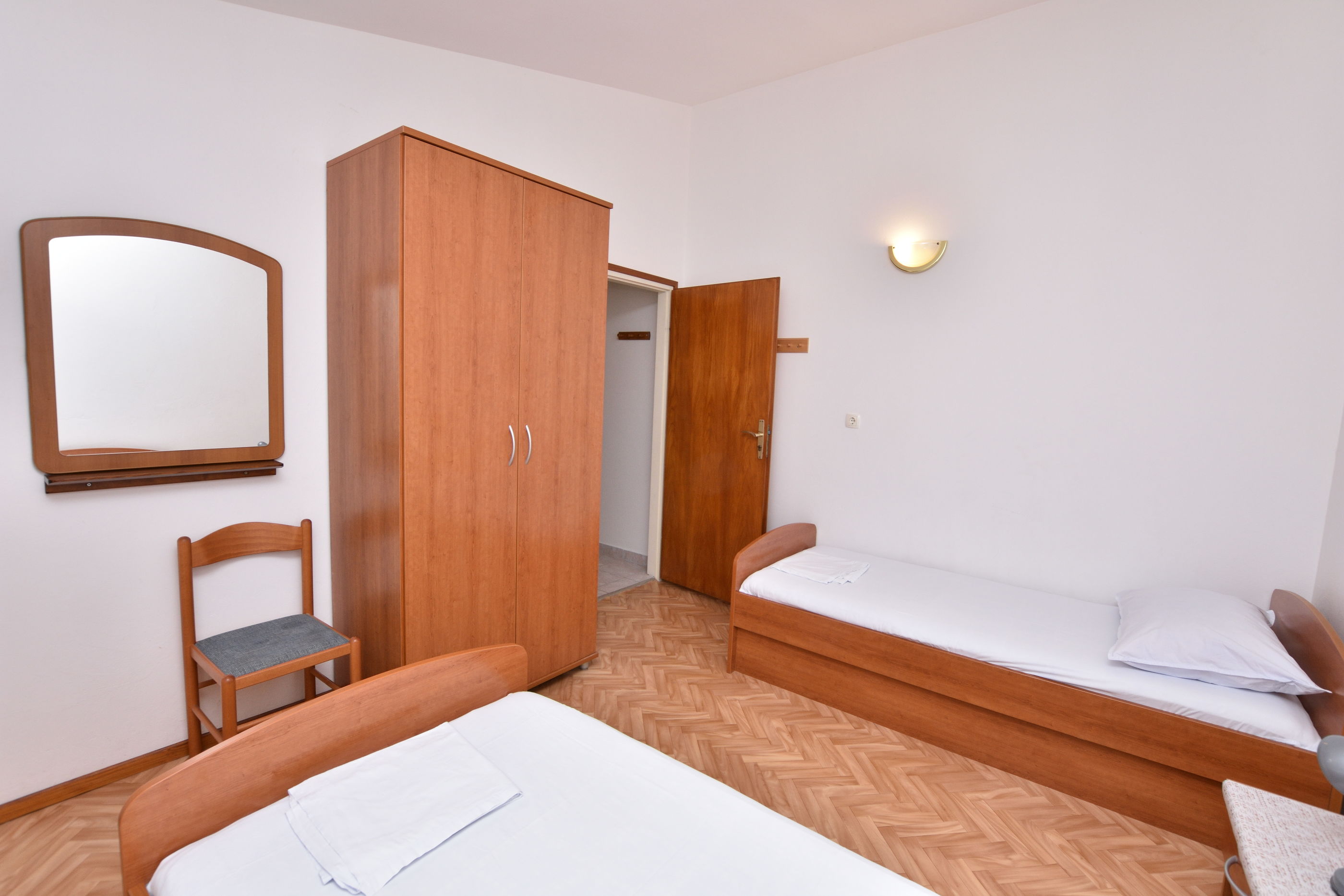 Apartment Damir 41228-A2