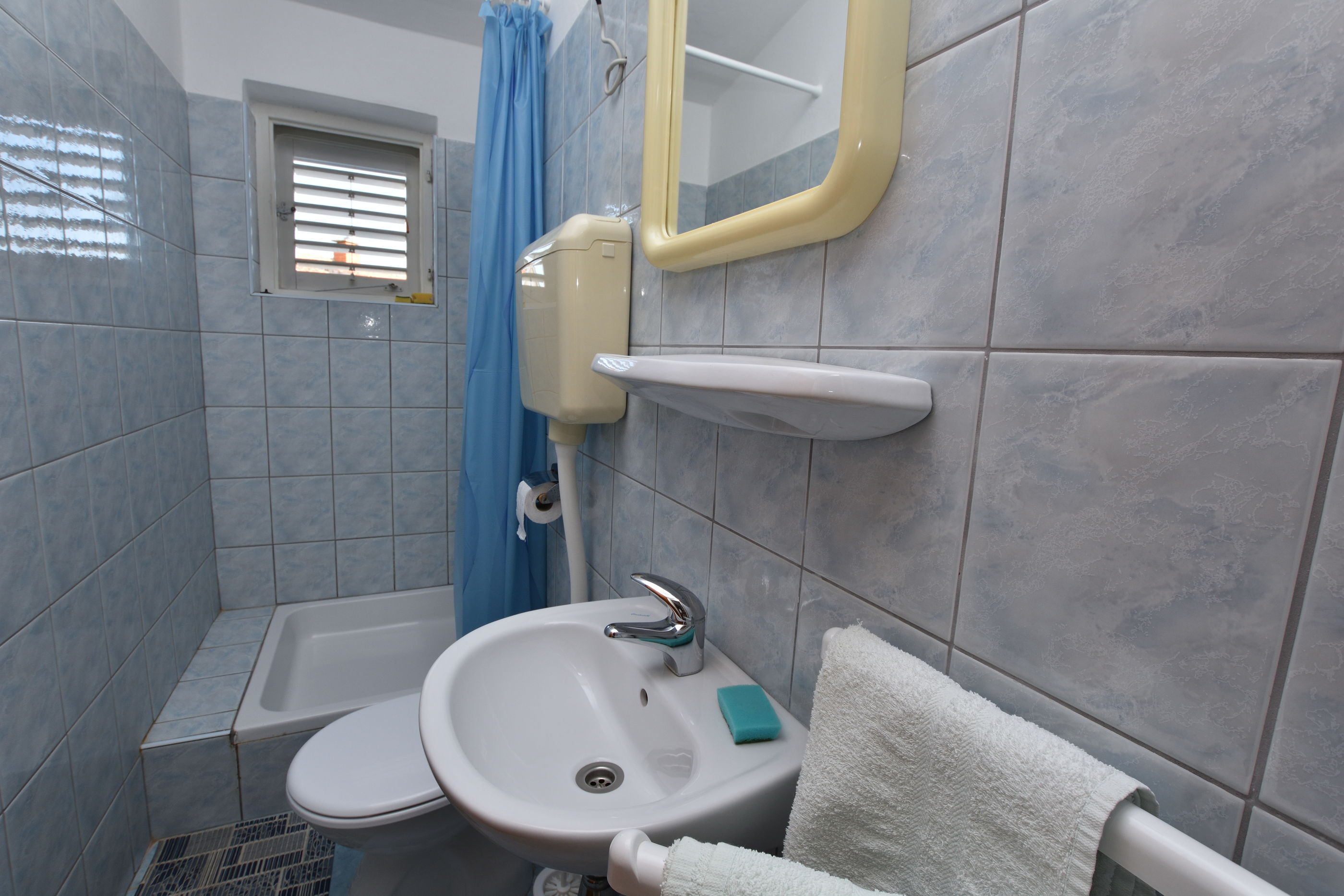 Apartment Damir 41228-A2