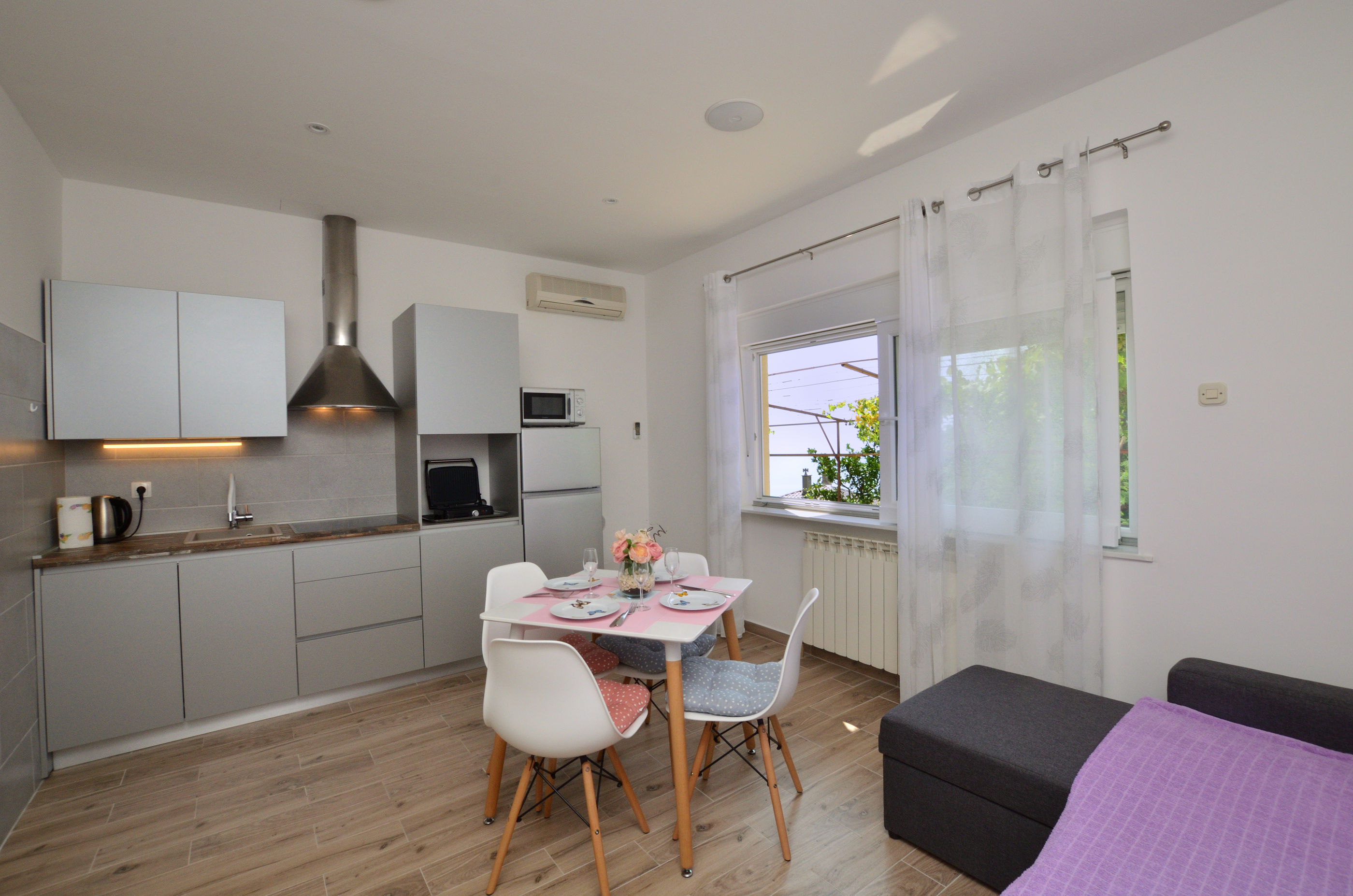 Apartment Happy sound 72101-A1