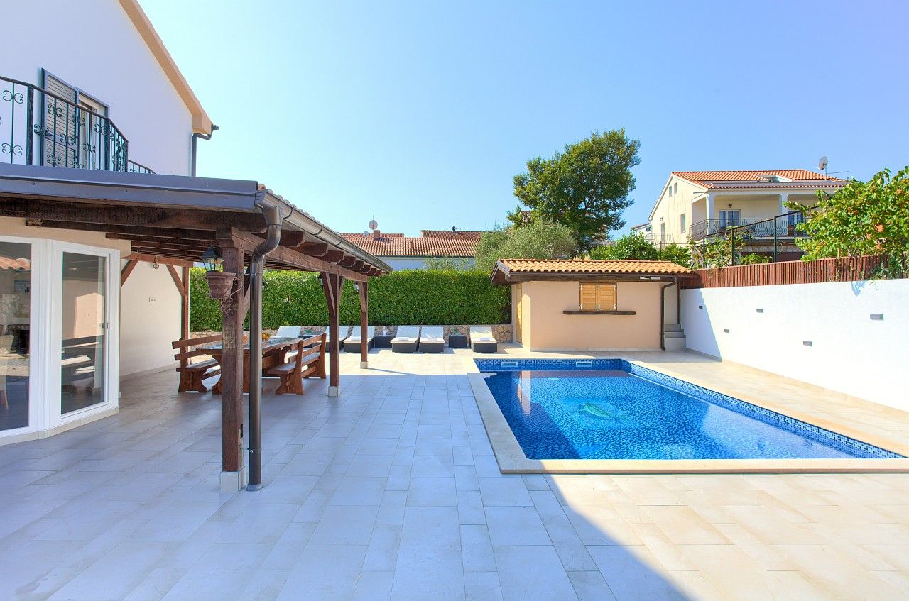 House Tereza 62155-A1