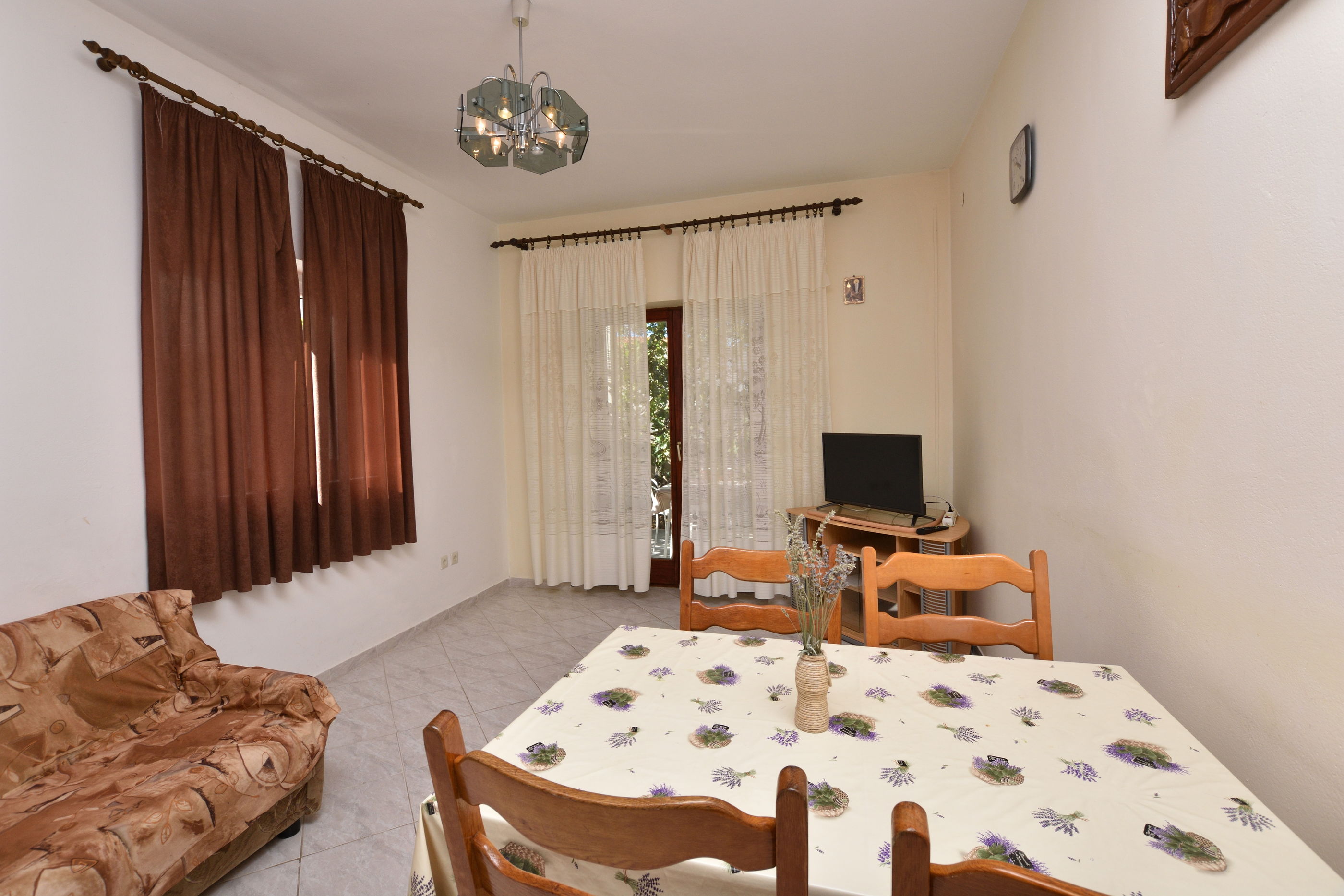 Apartments and Room Kiko 40479-A3