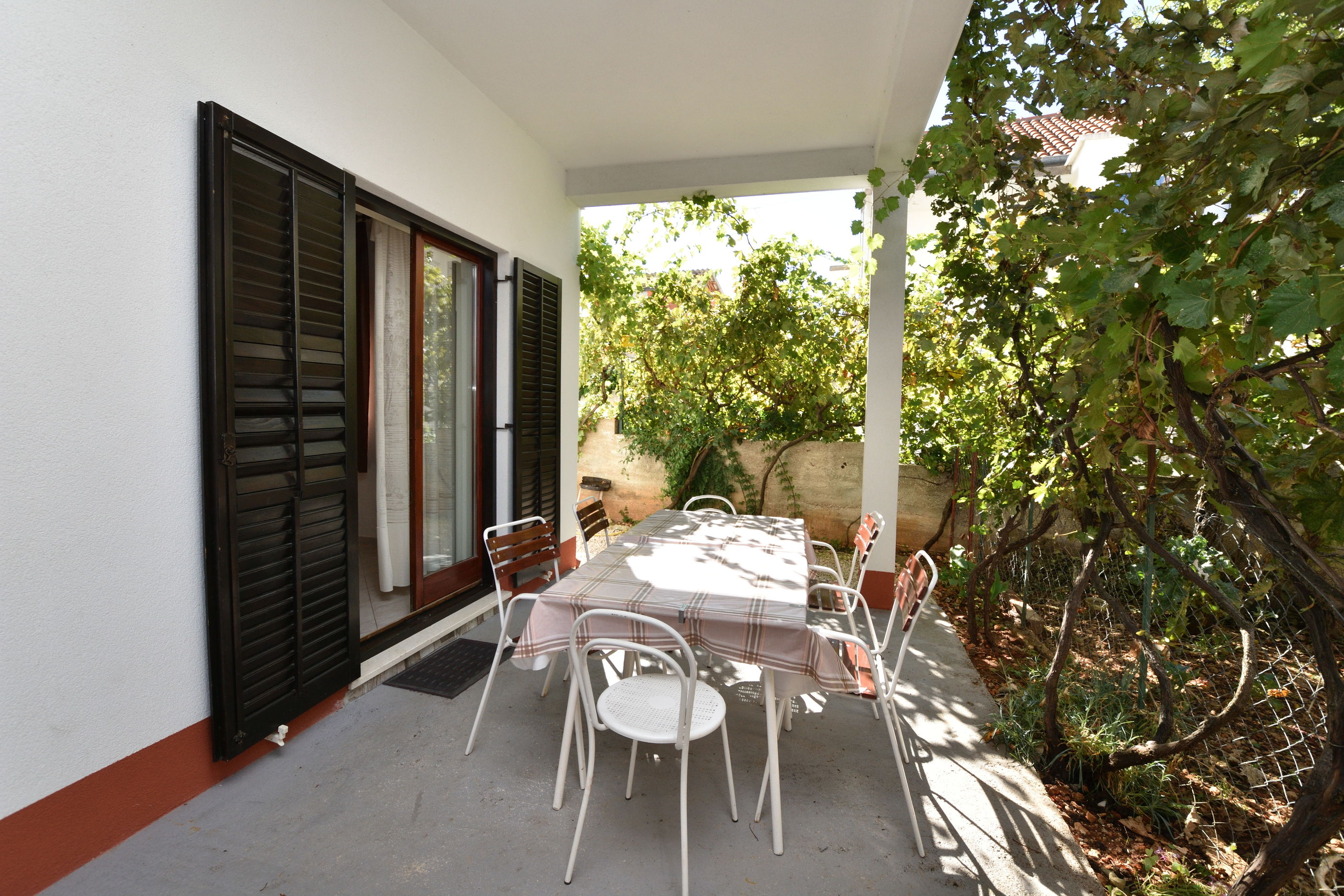 Apartments and Room Kiko 40479-A3