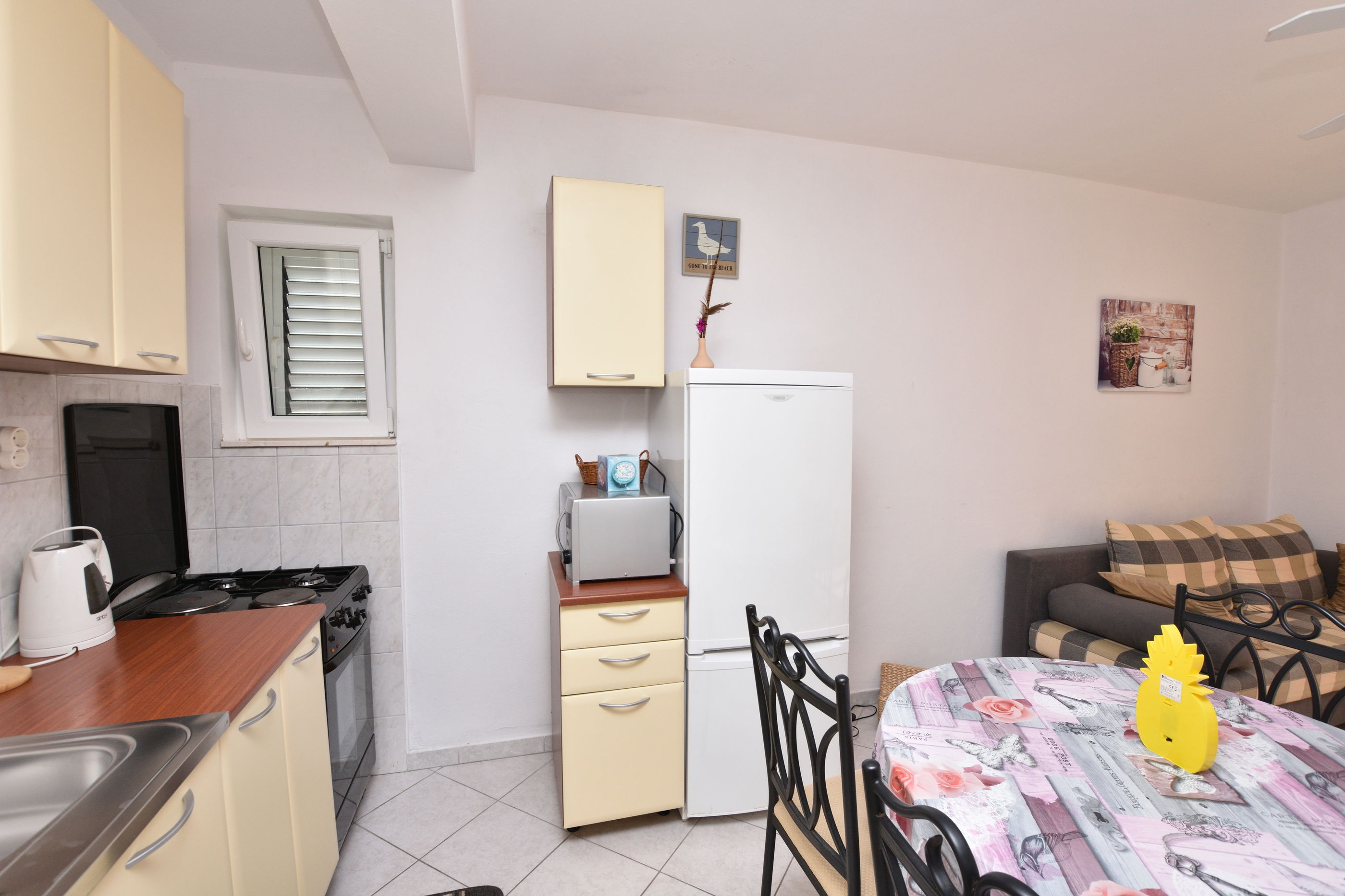 Apartments and Room Kiko 40479-A1