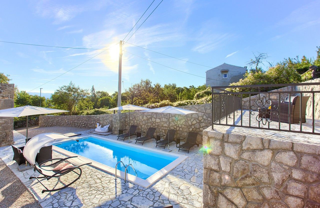 Villa Vrh 62094-A1