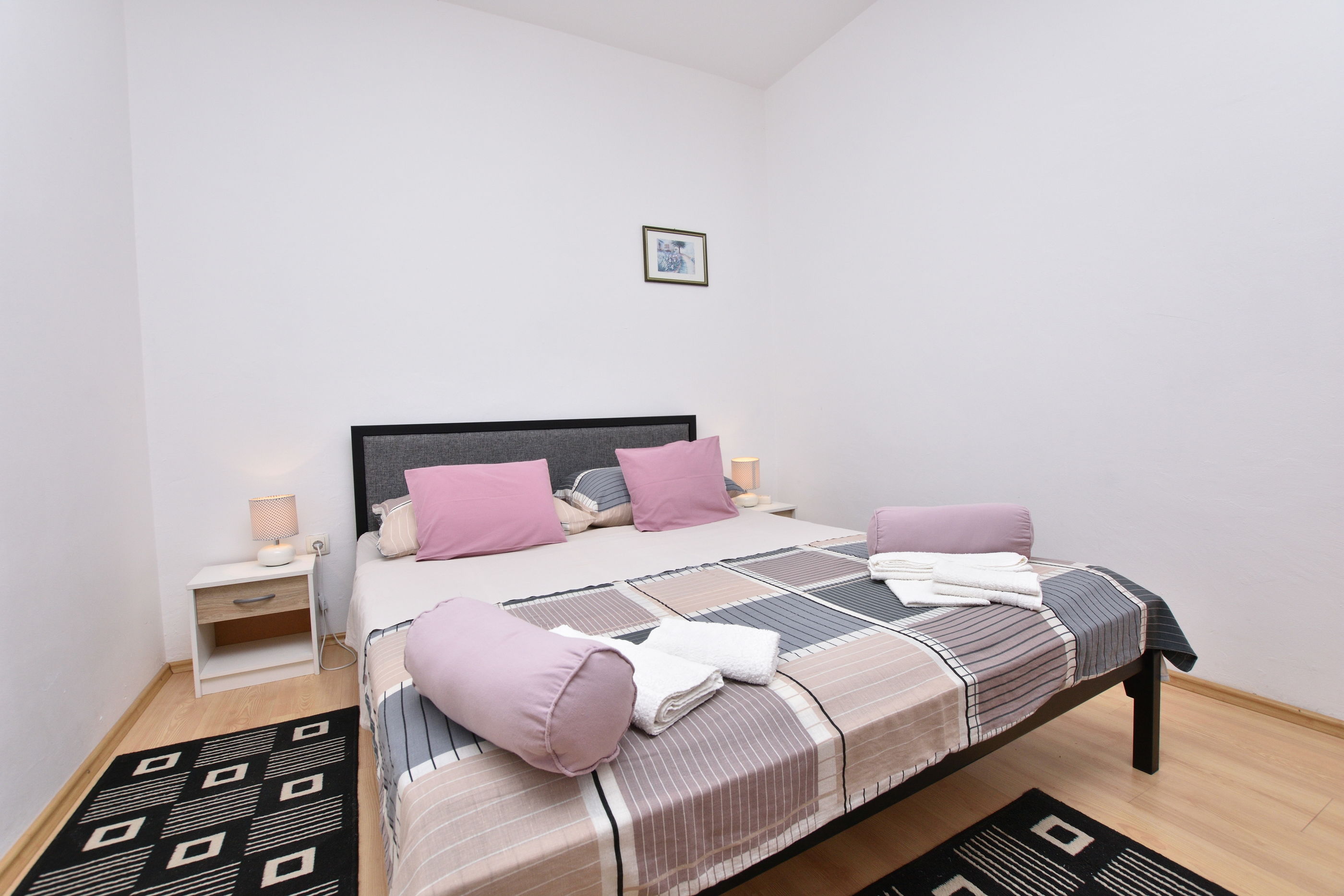 Apartments Dragica 15488-A2