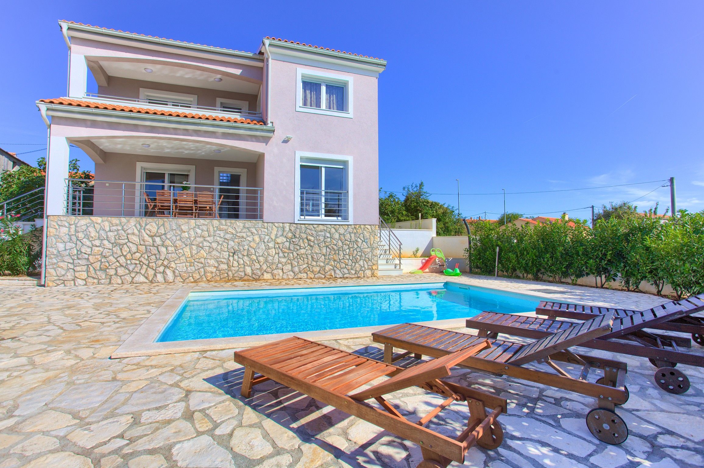 House Isabella 62163-A1