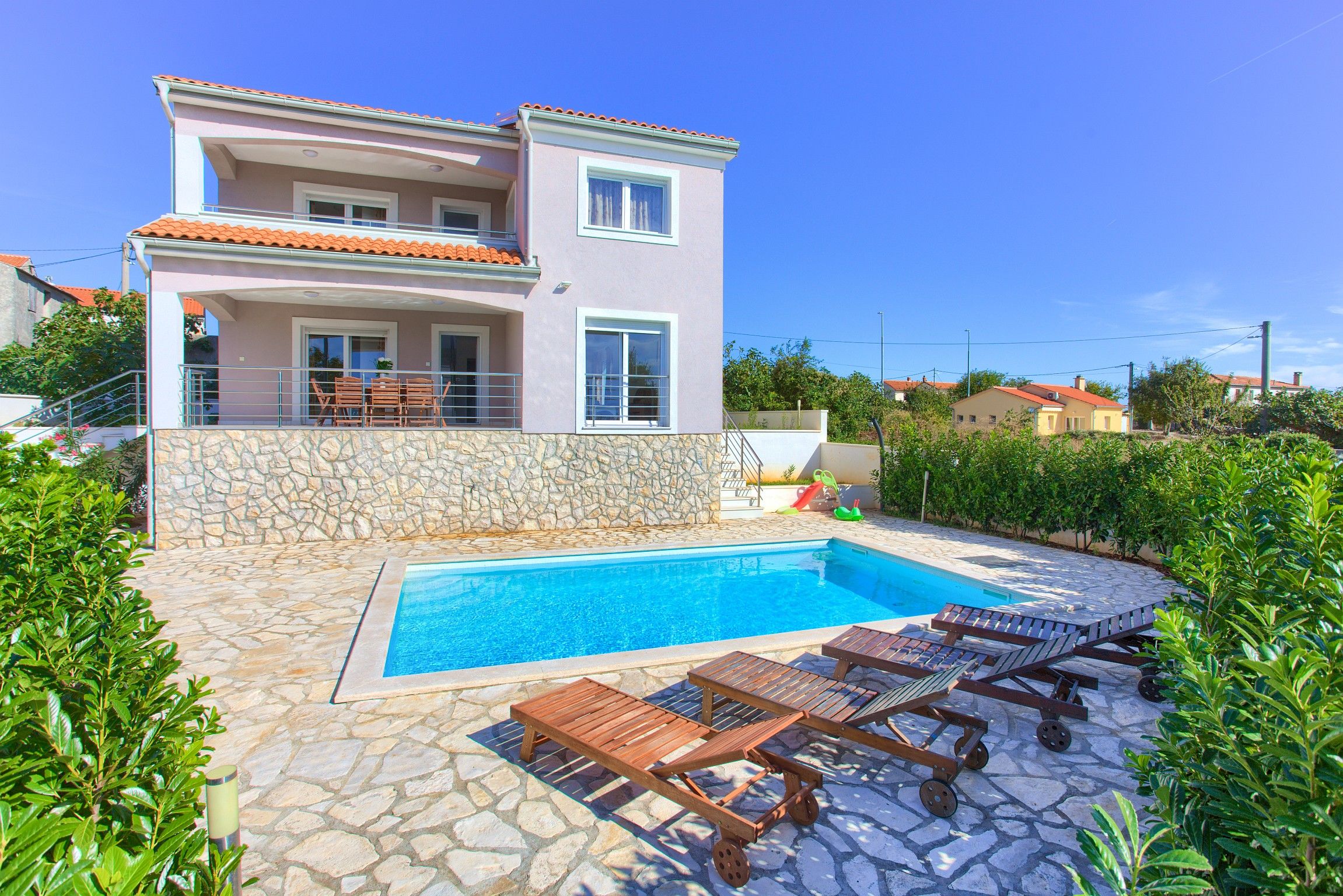 House Isabella 62163-A1