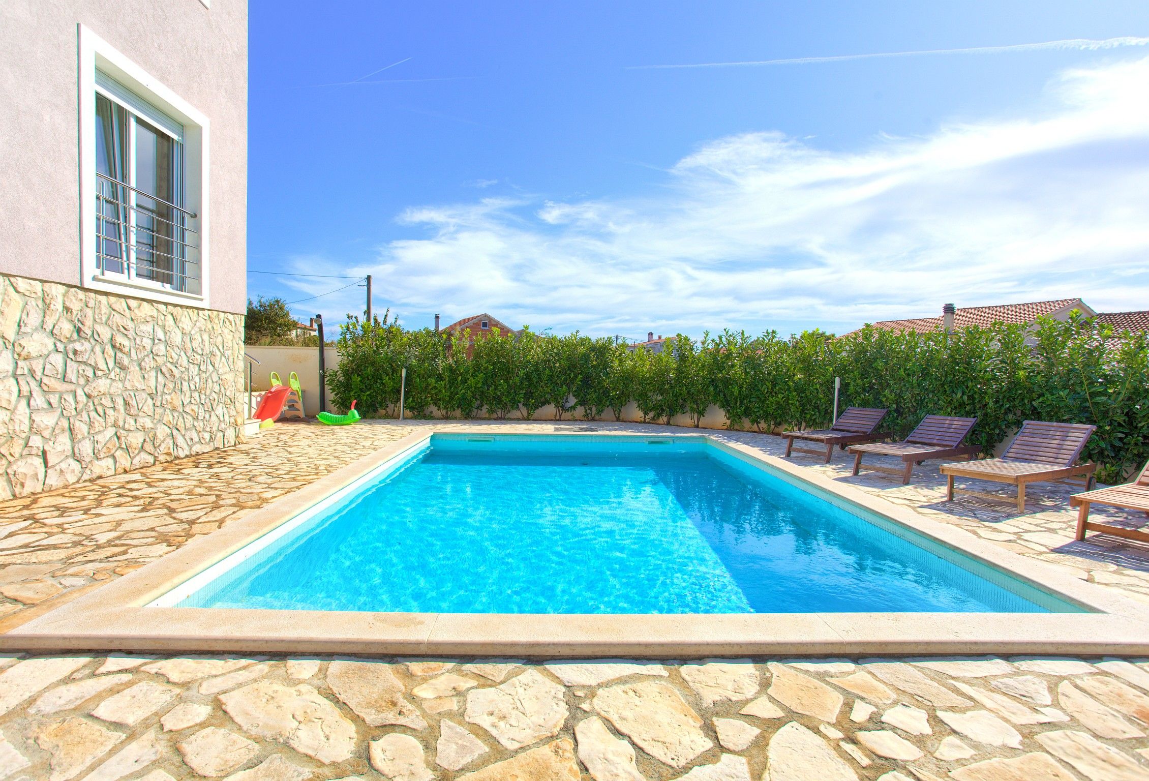 House Isabella 62163-A1