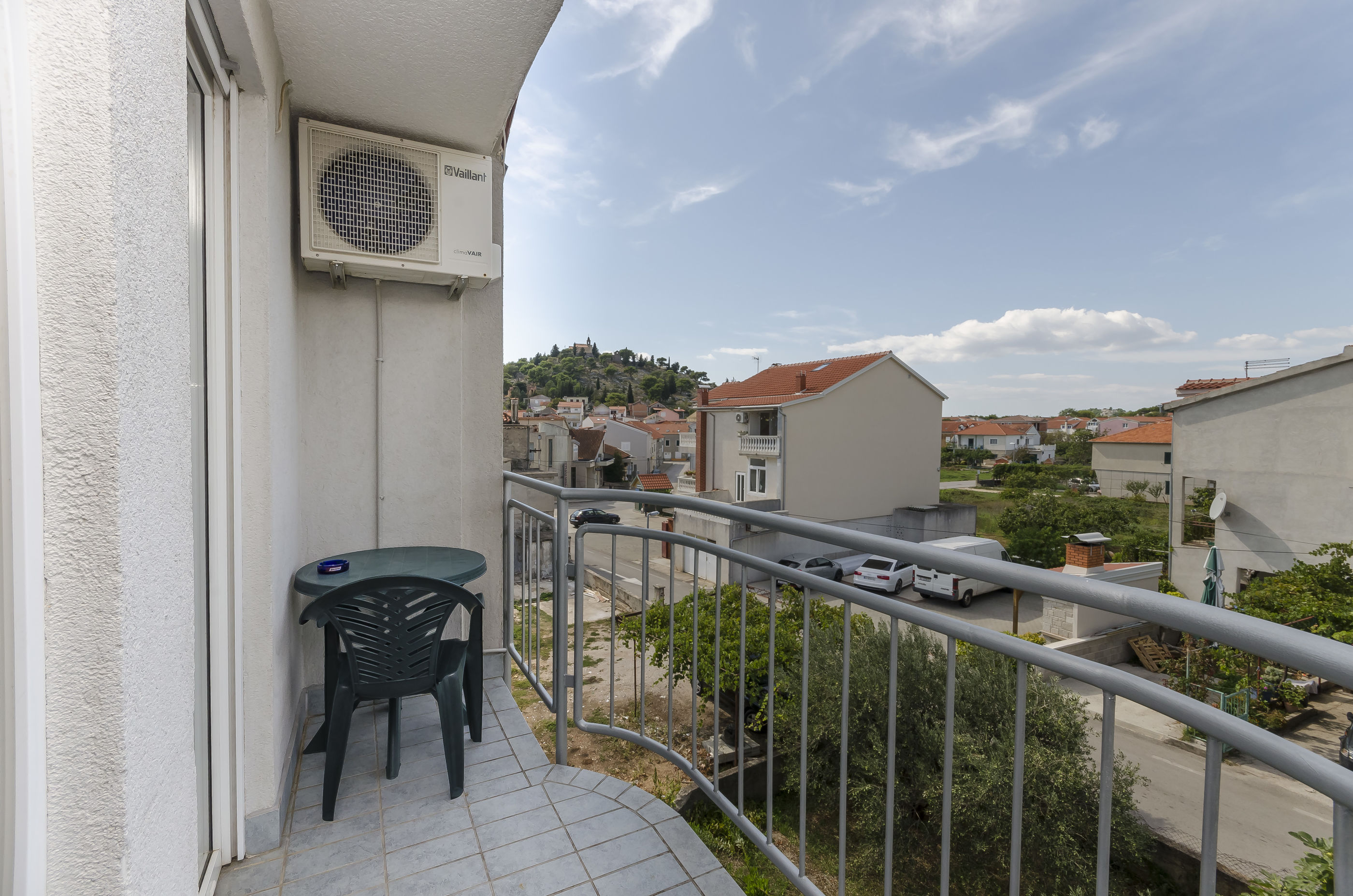 Apartment and Room Ilija 72271-S1