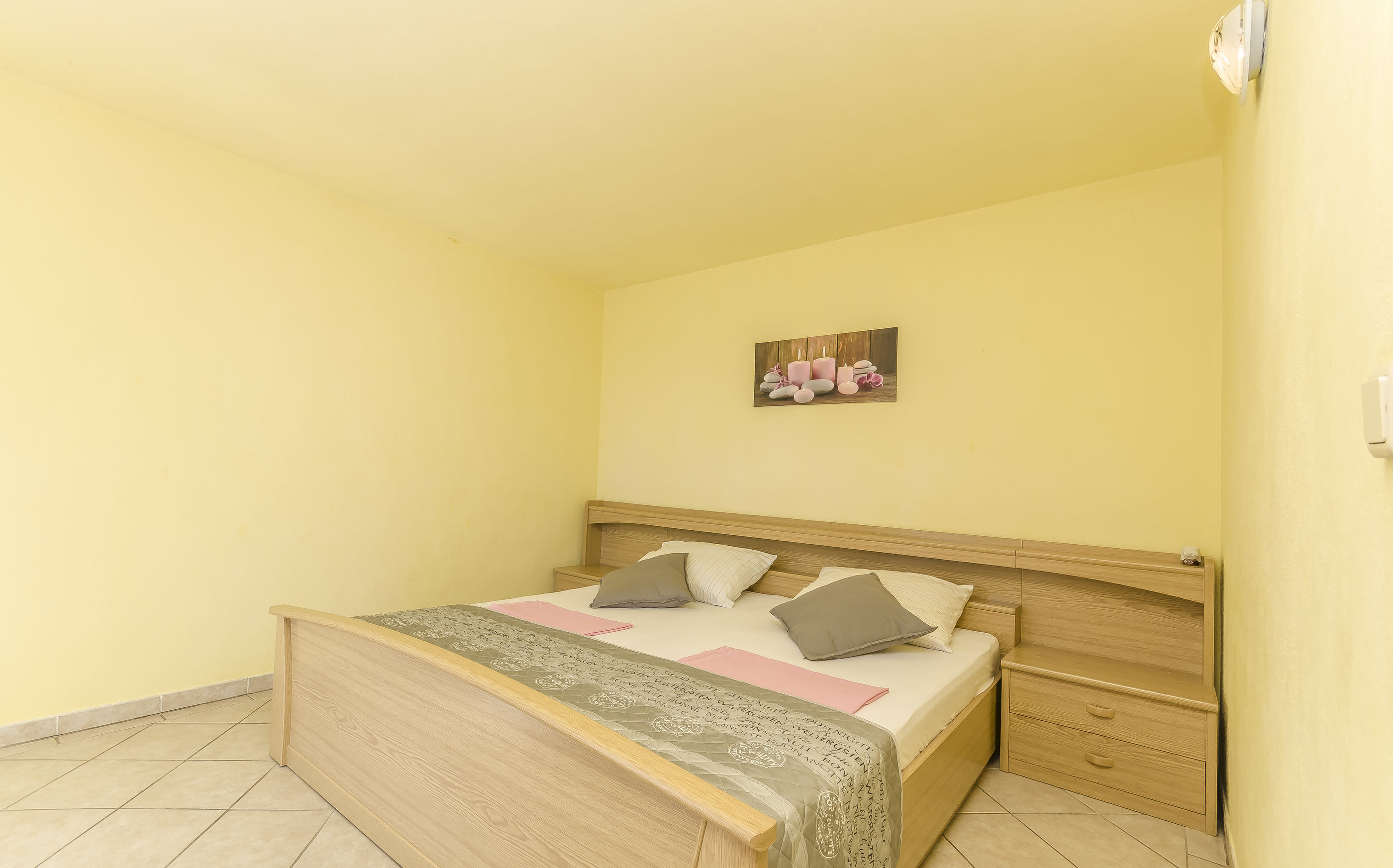 Apartment and Room Ilija 72271-A1