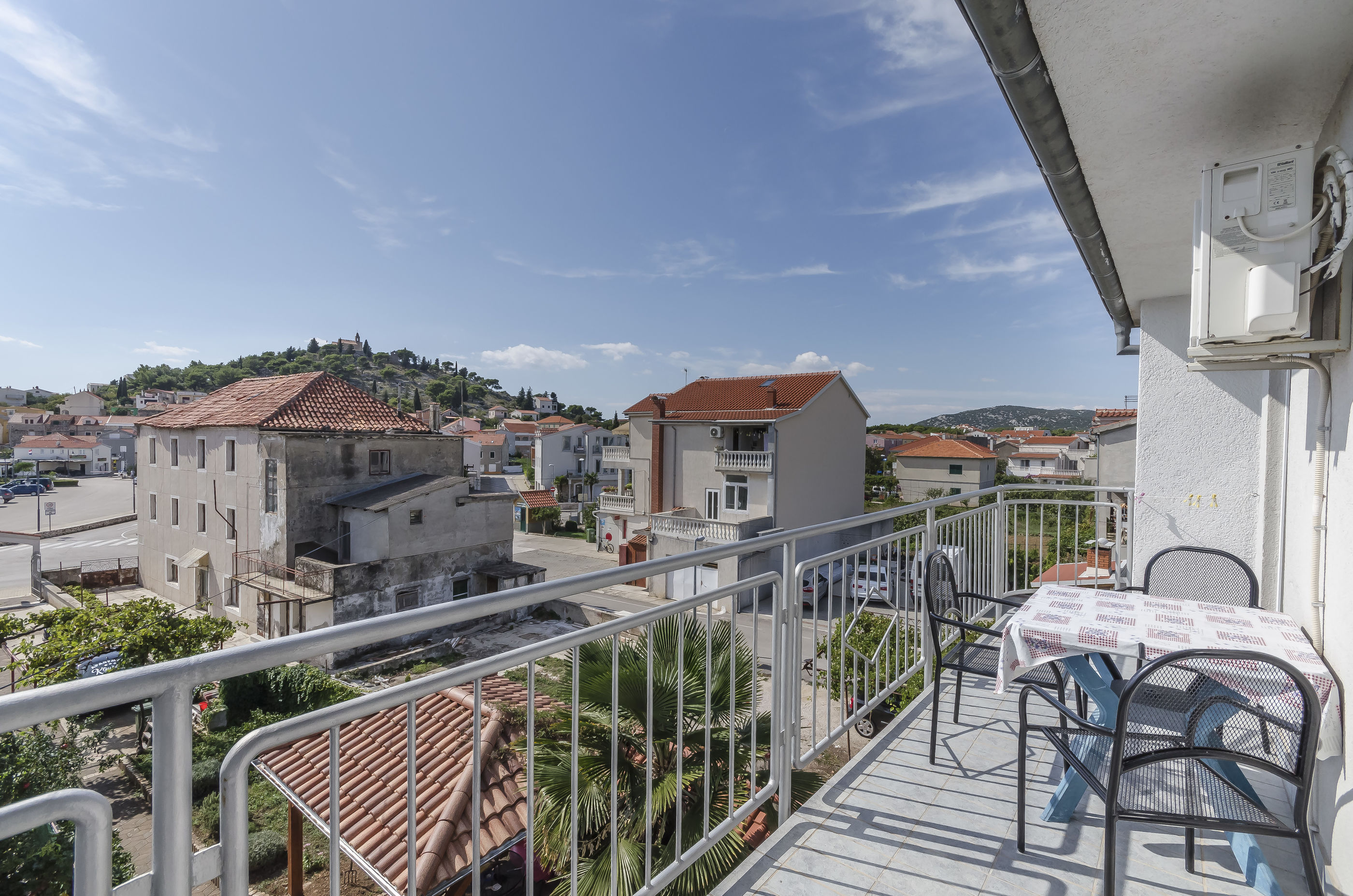 Apartment and Room Ilija 72271-A1