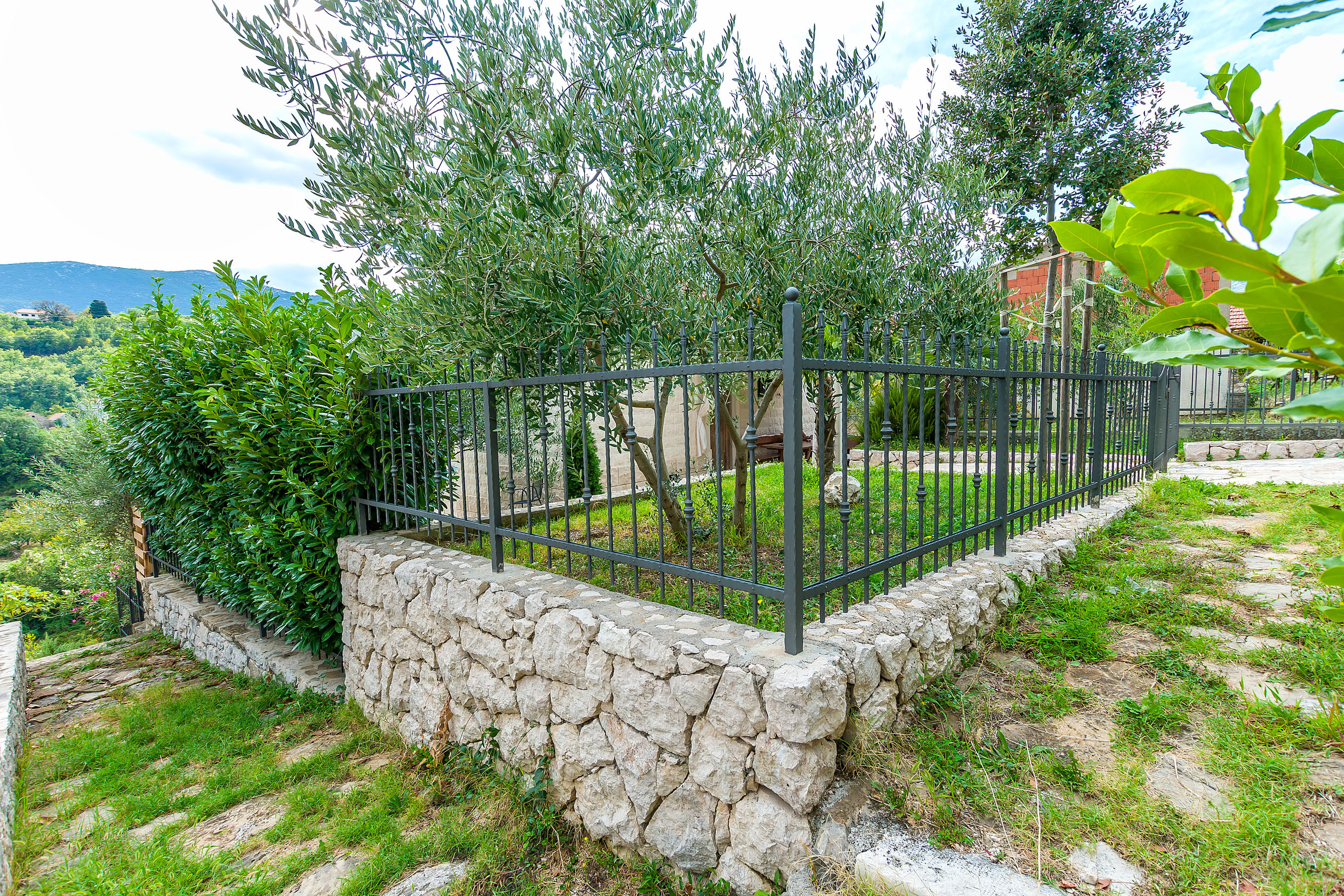 Villa Holiday home Zvečanje V6211-K1