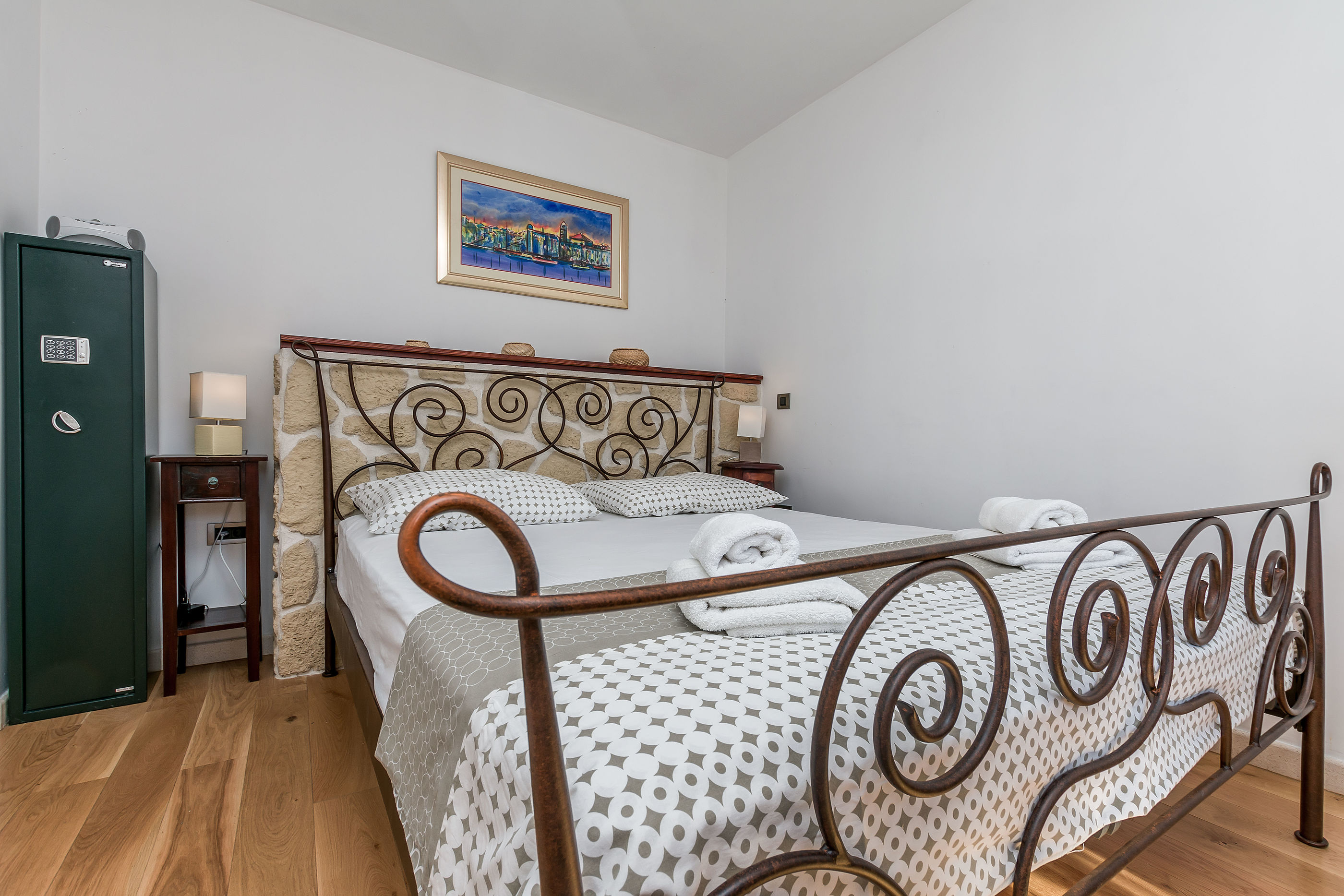 Villa Holiday home Zvečanje V6211-K1