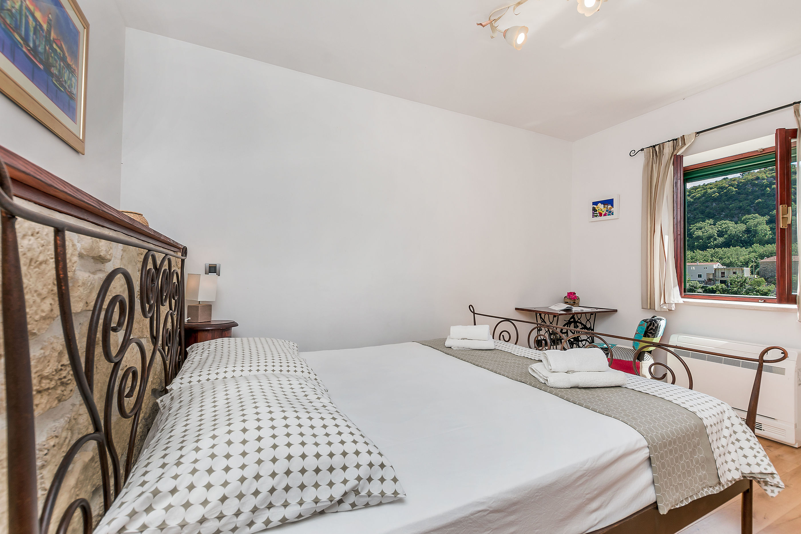Villa Holiday home Zvečanje V6211-K1