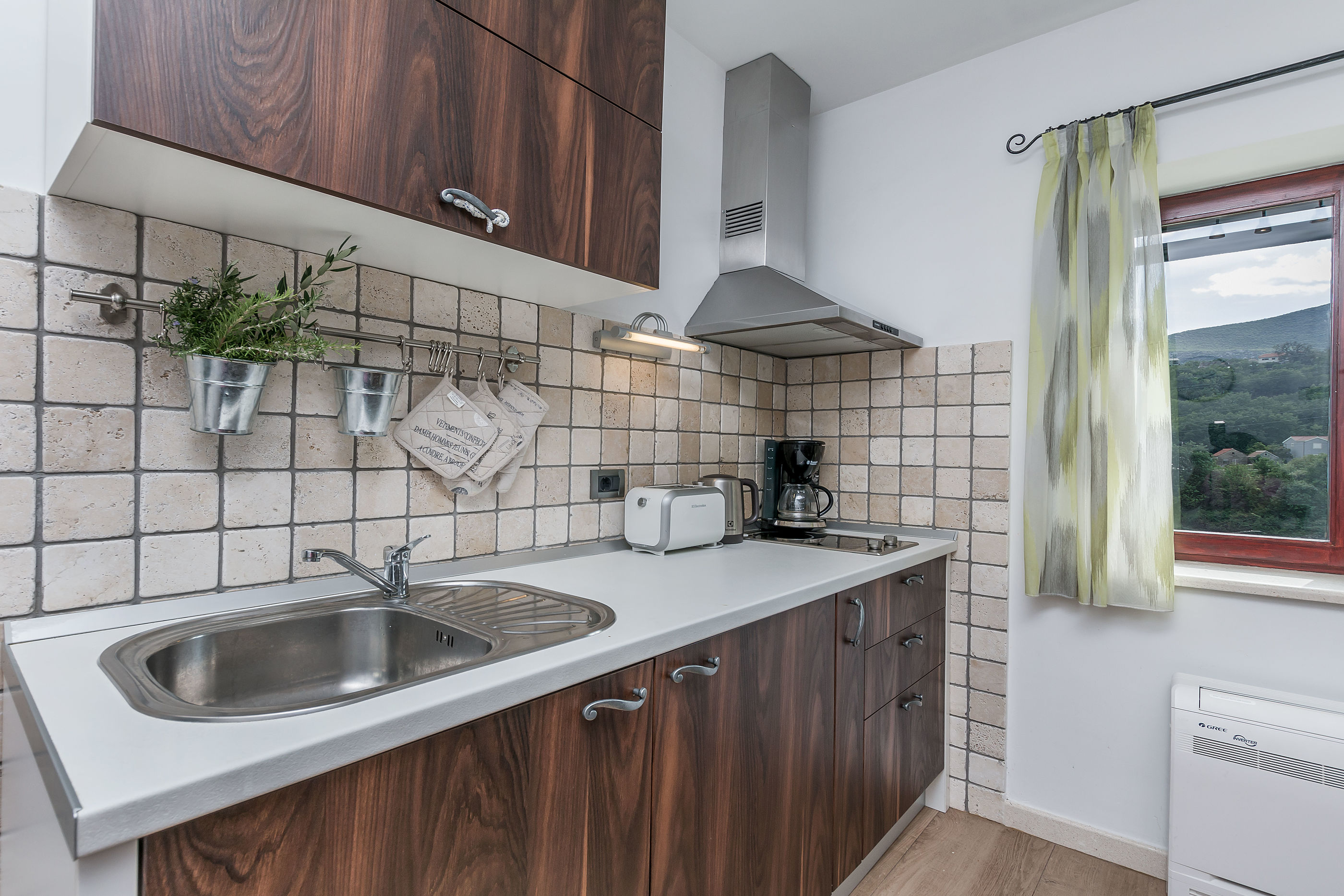 Villa Holiday home Zvečanje V6211-K1