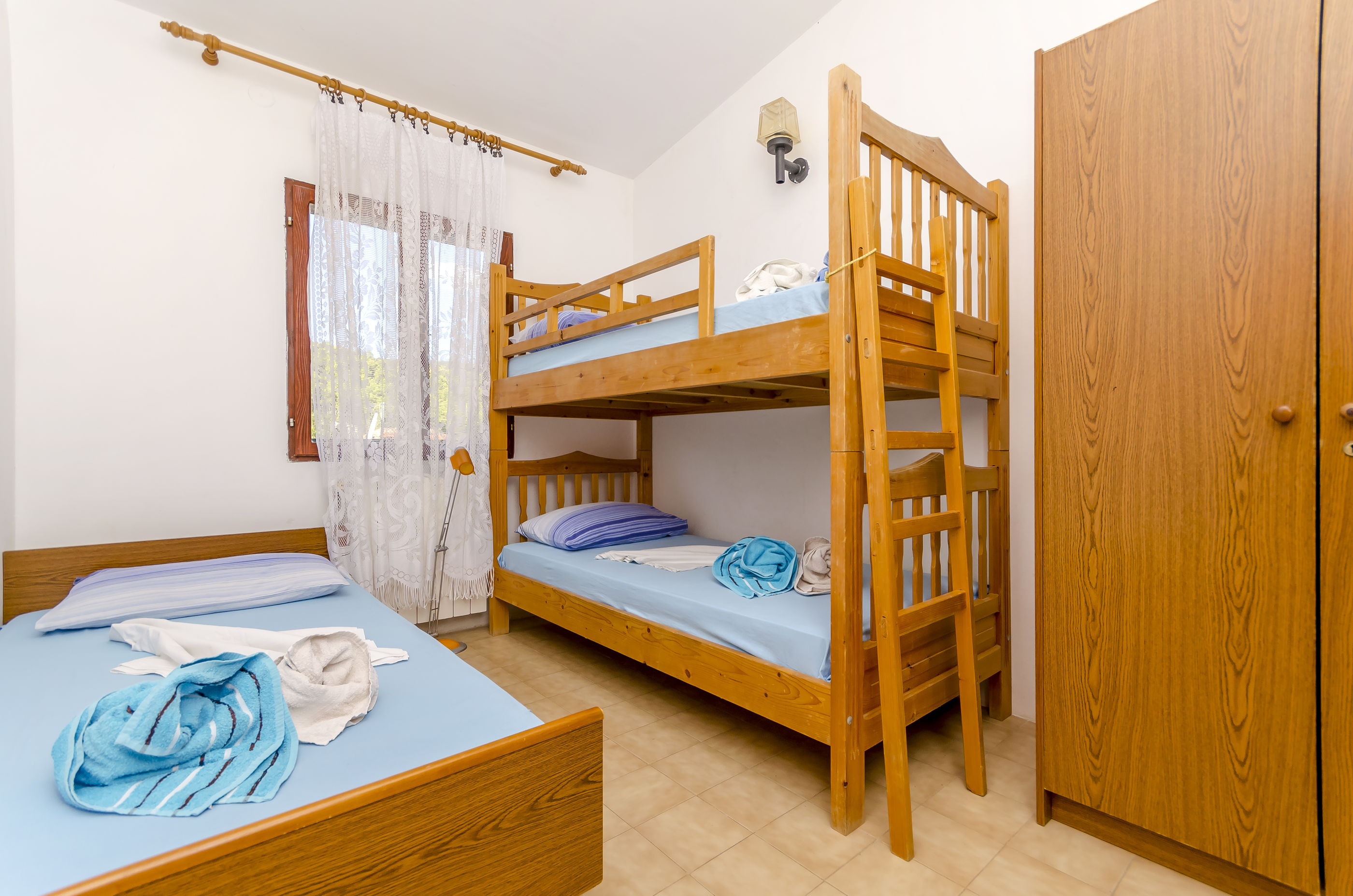 Apartments Lorena 72911-A3