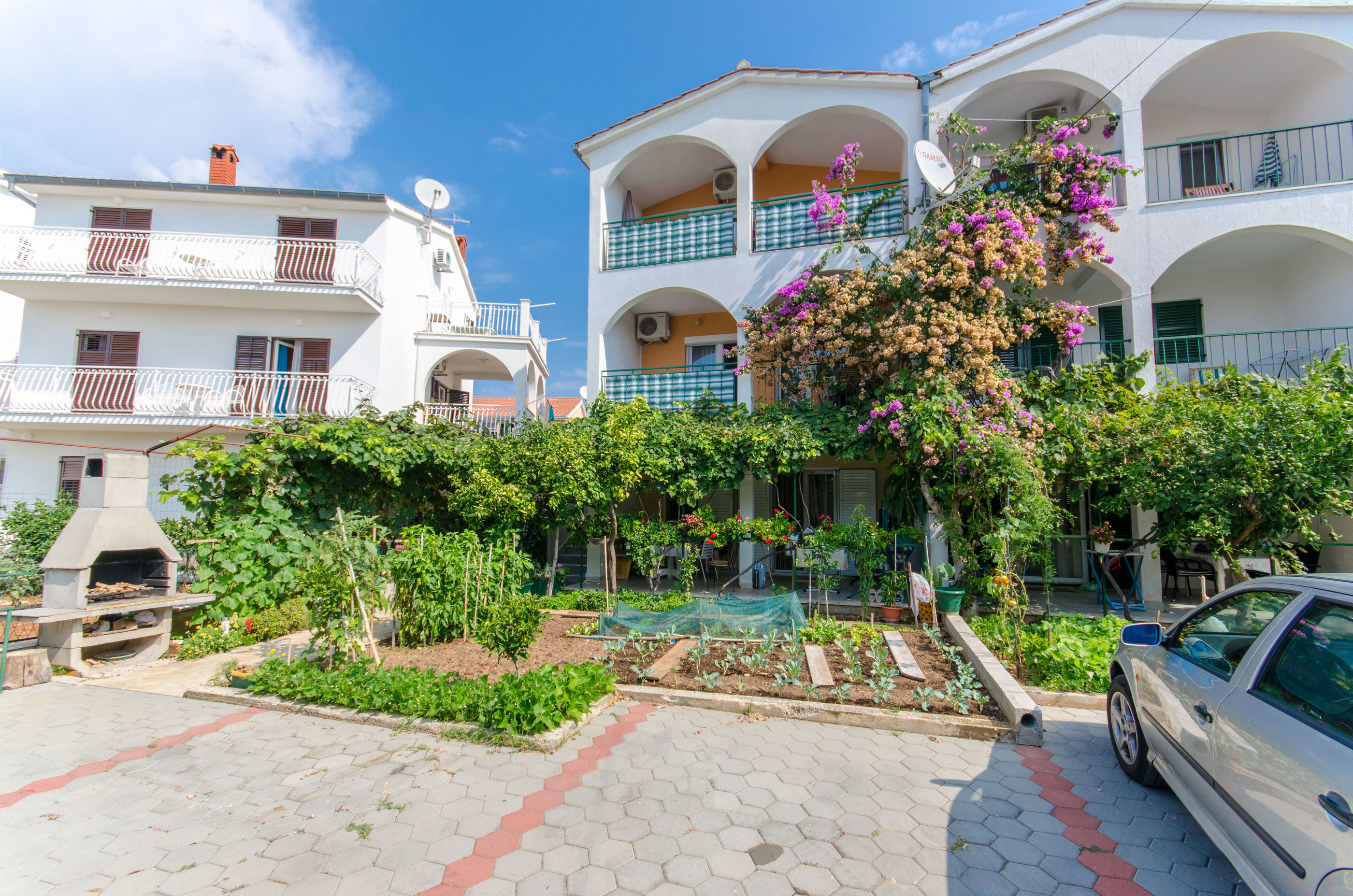 Apartments Zoric 73521-A2