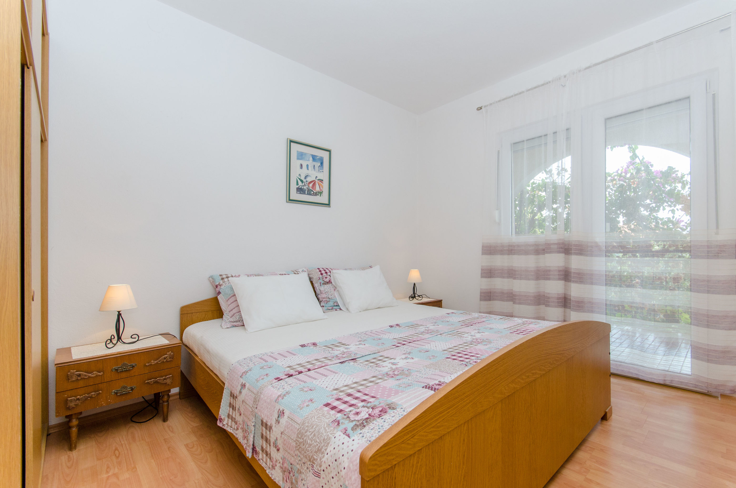 Apartments Zoric 73521-A1