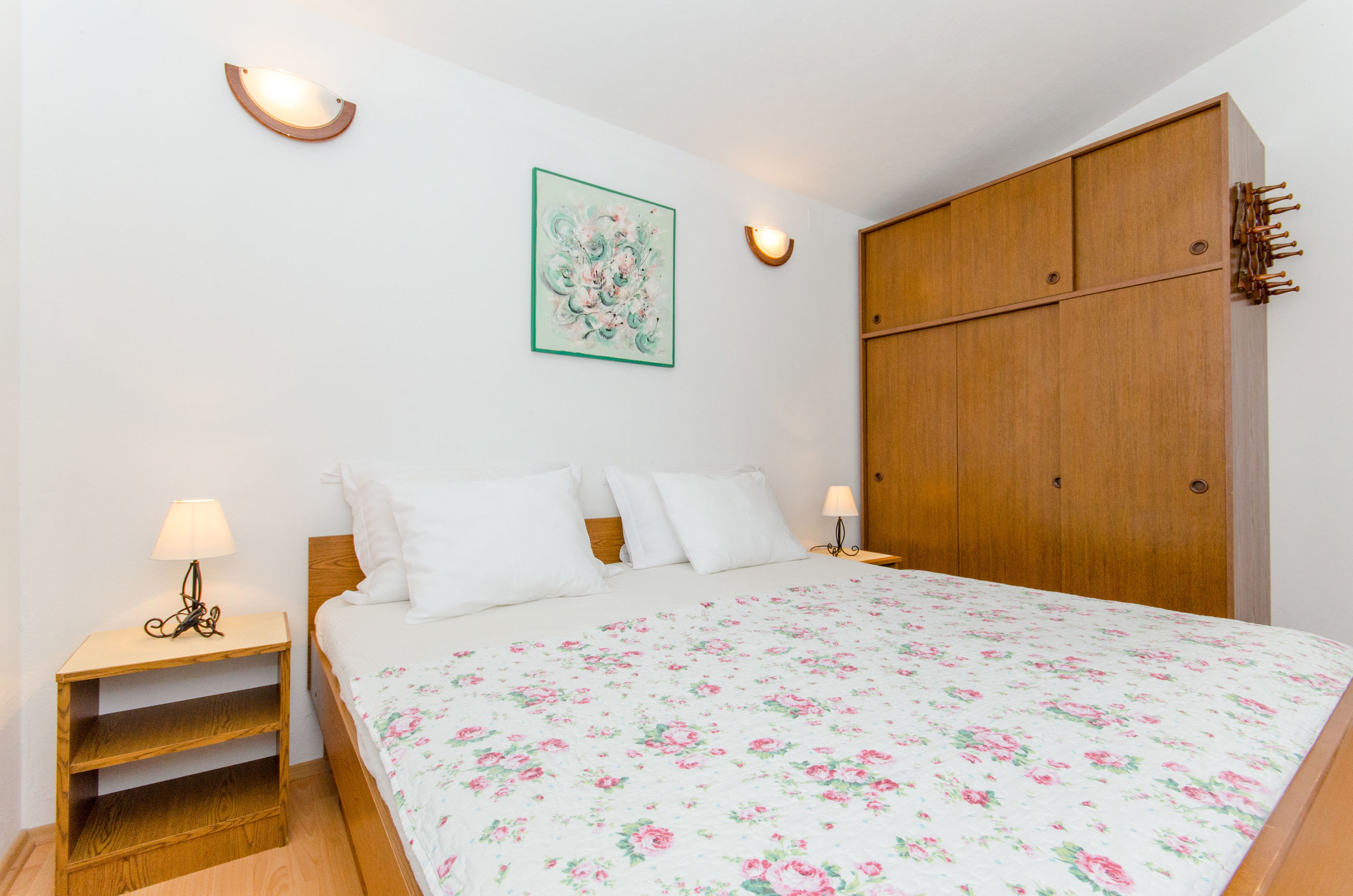 Apartments Zoric 73521-A2