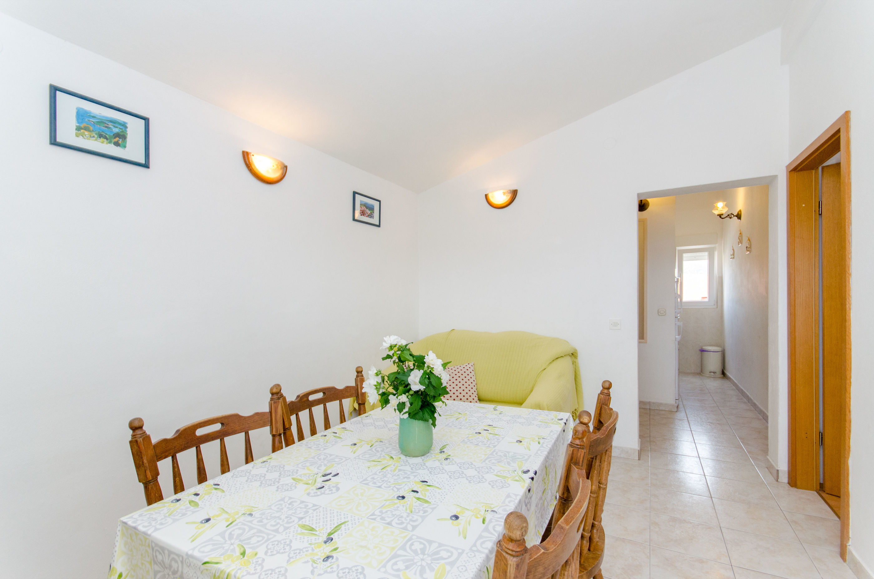 Apartments Zoric 73521-A2