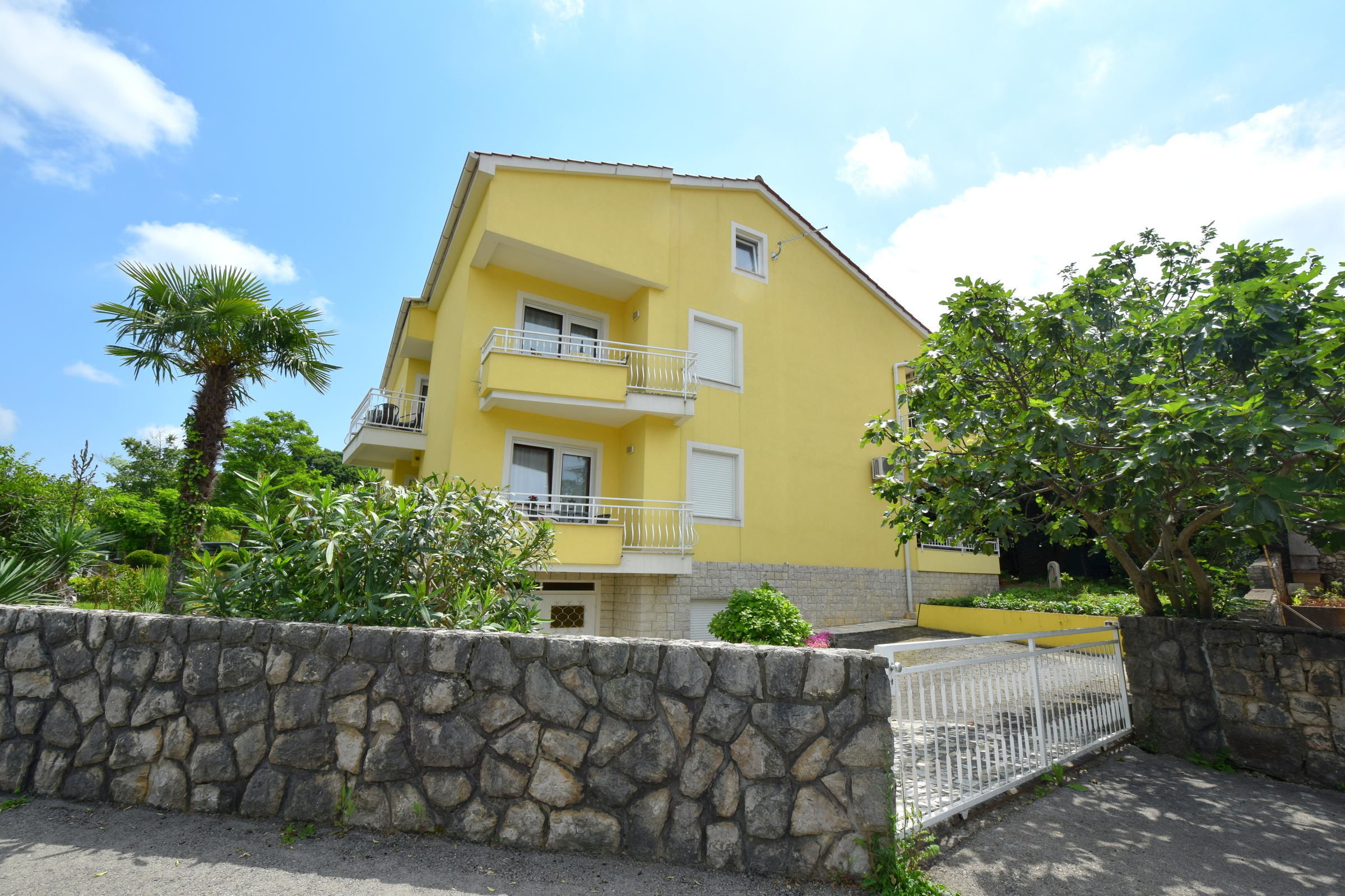 Apartments Olgica 62011-A3