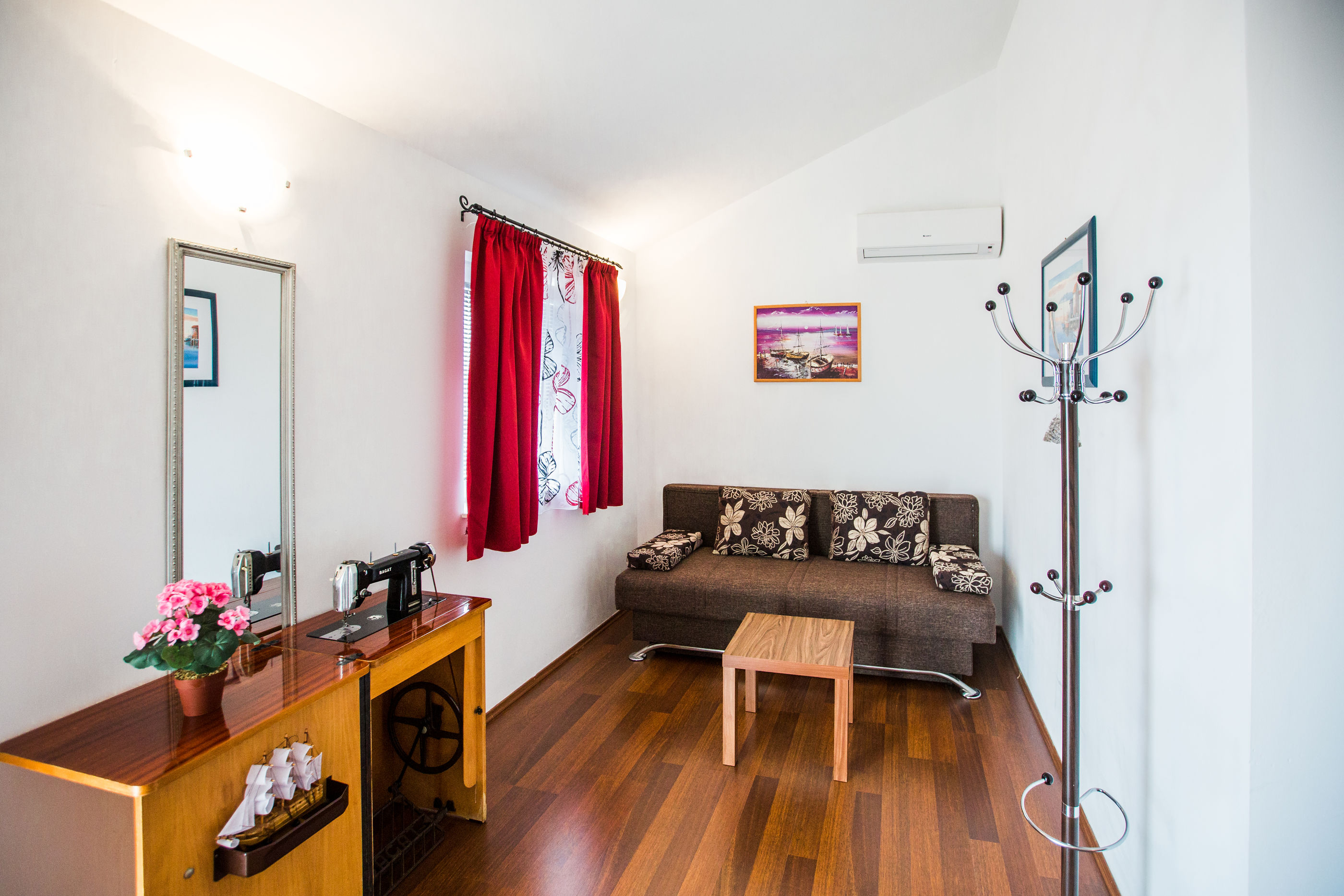 House Gabi 73641-K1