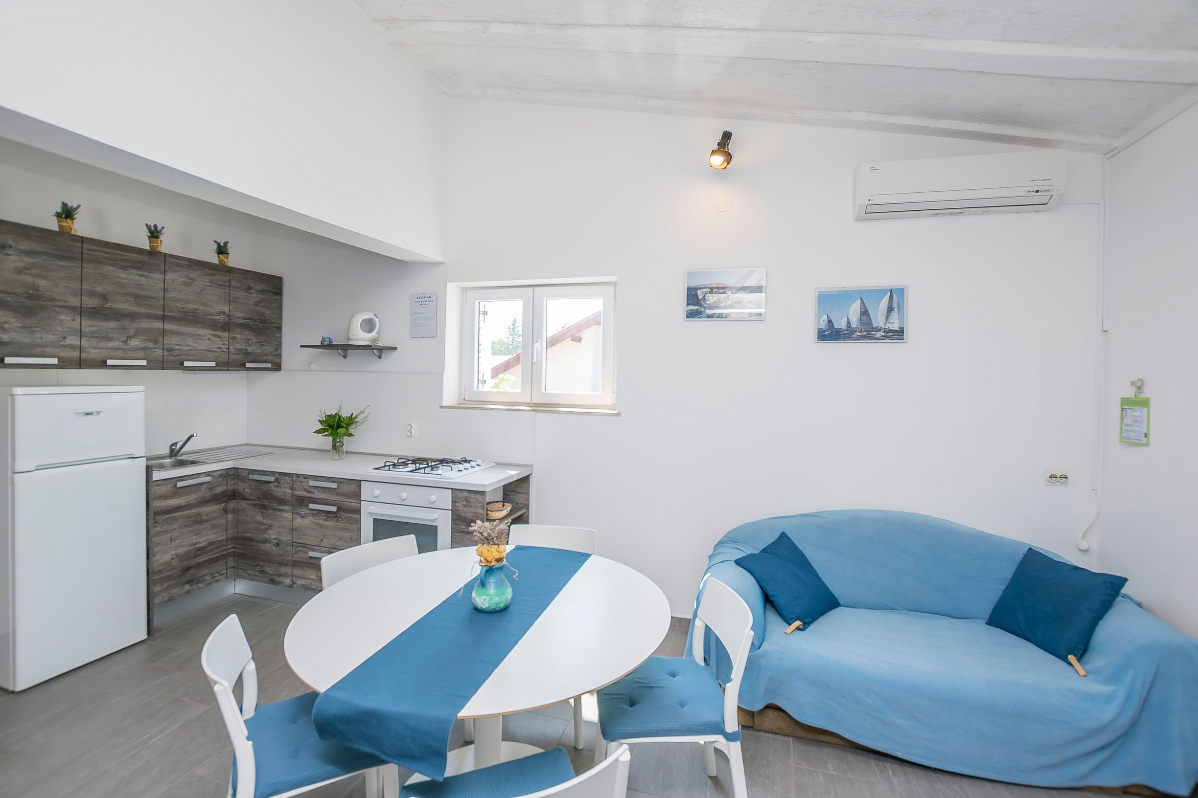 Apartments Mira 73961-A1