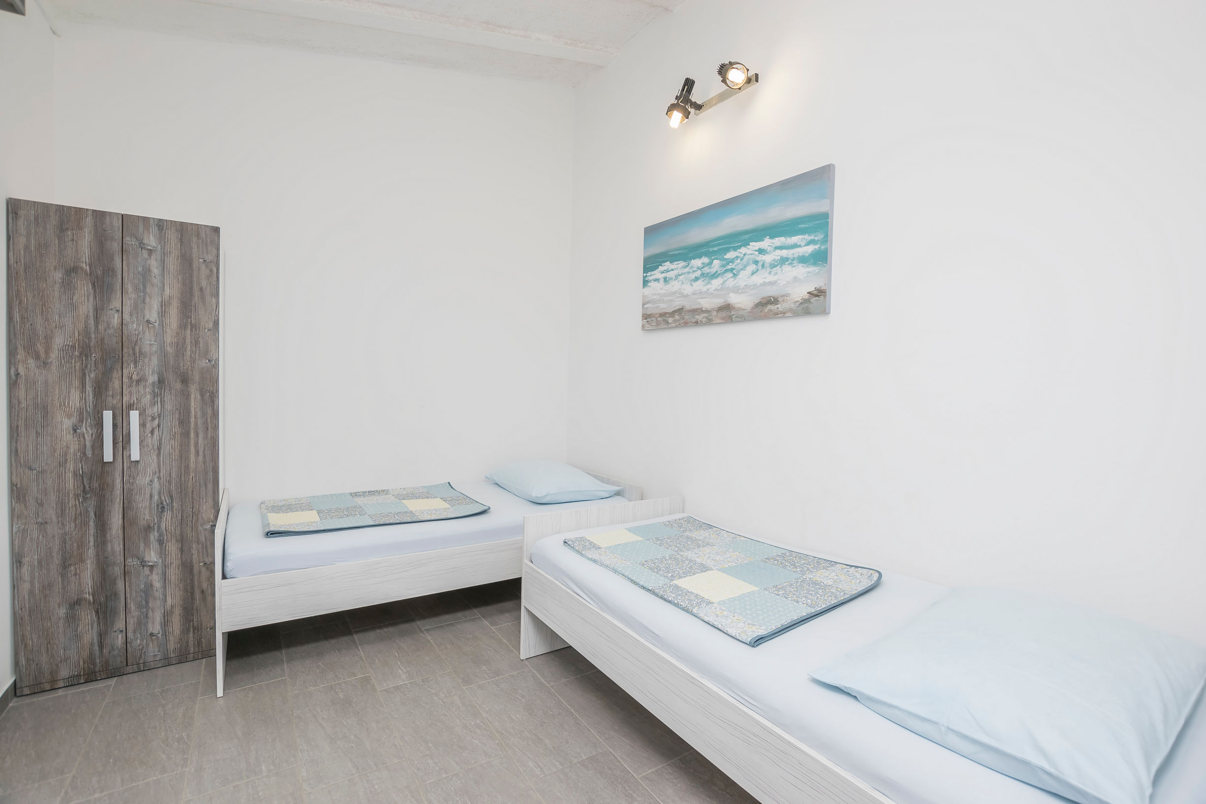 Apartments Mira 73961-A1